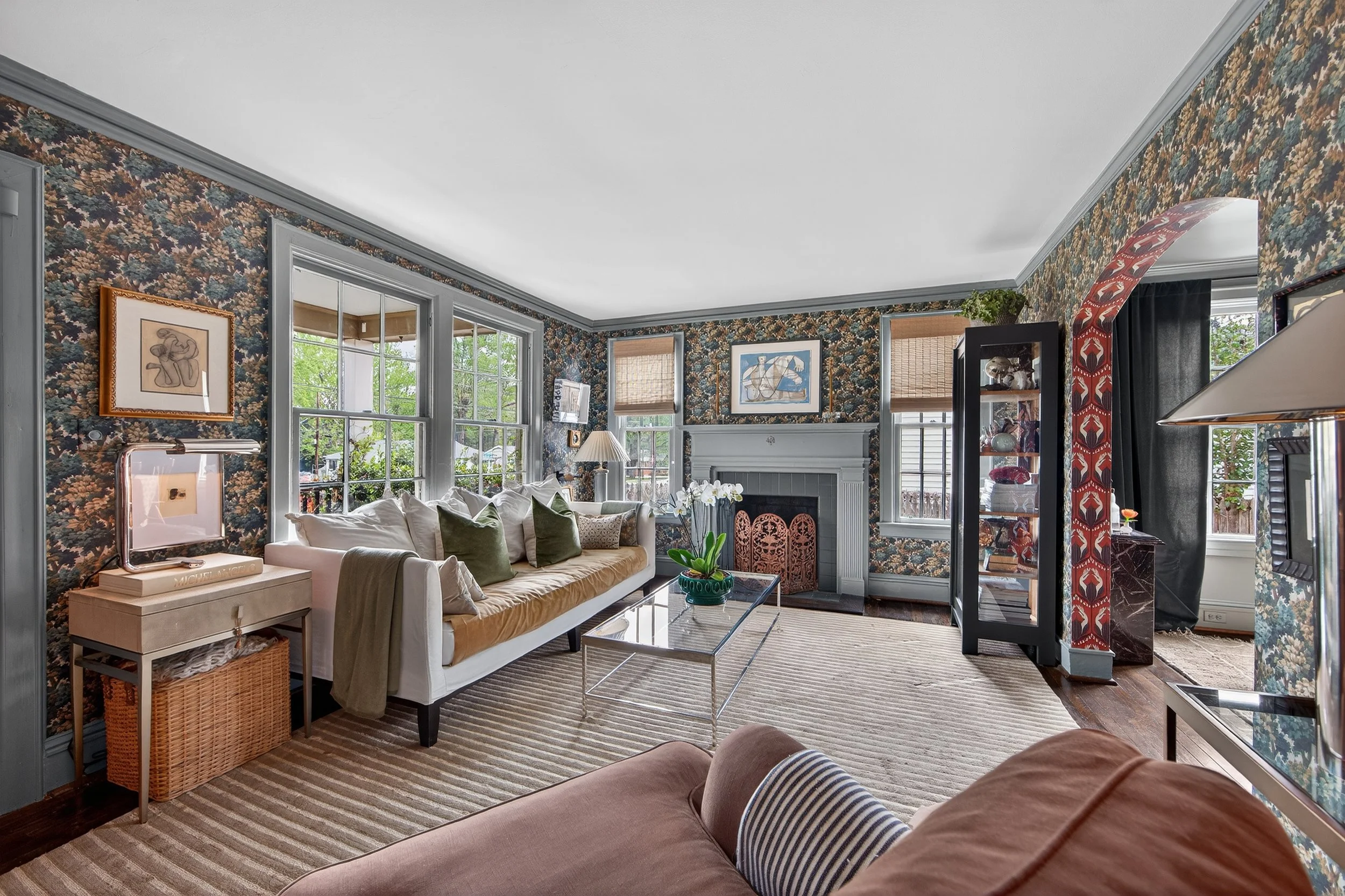 Family Room copy.jpg