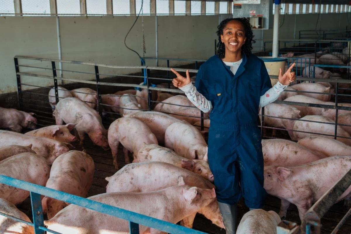 Seaboard Foods Hosts OSU Veterinary Students