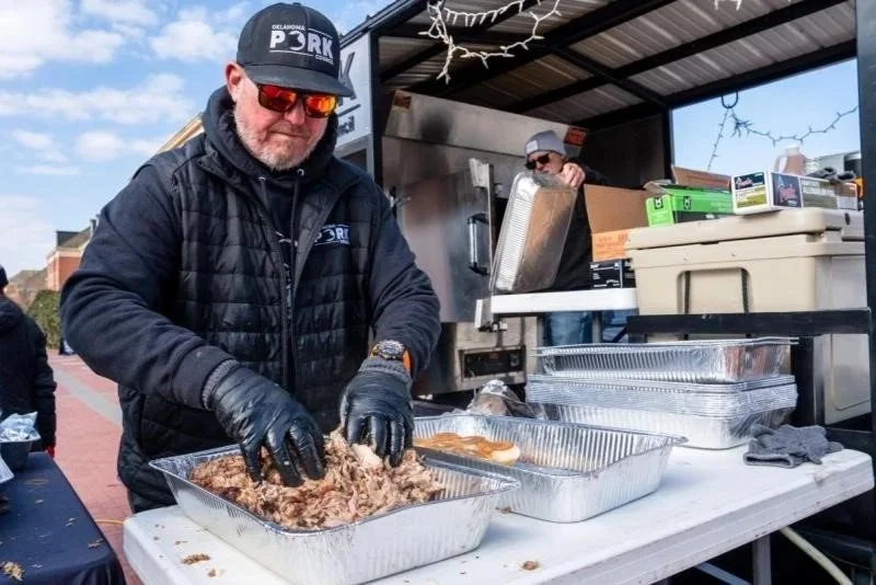 Oklahoma Pig Farmers Tap Country Stars to Give