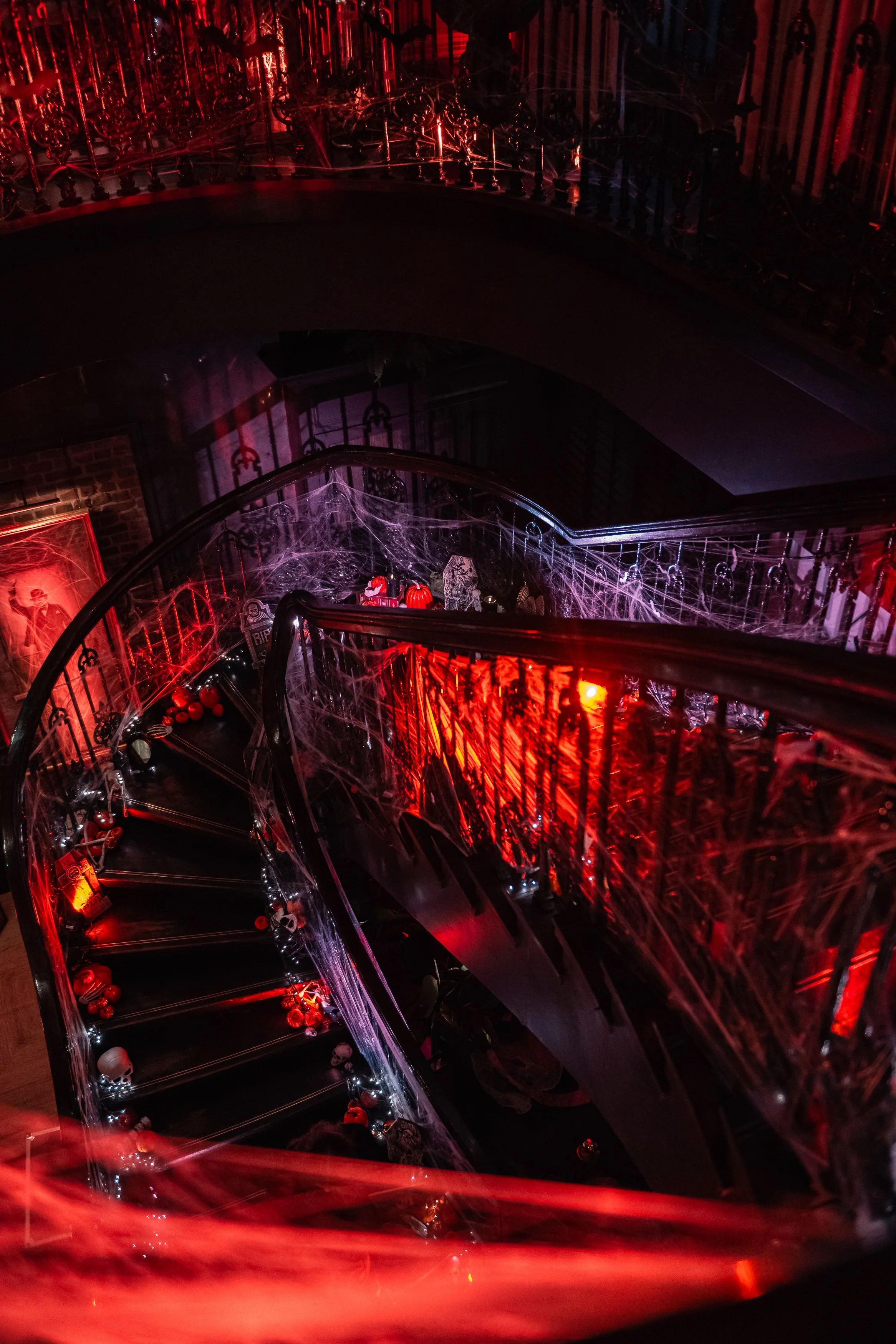 0023_20251016_PaintedHauntedMansion_LizaHeinrichs.jpg