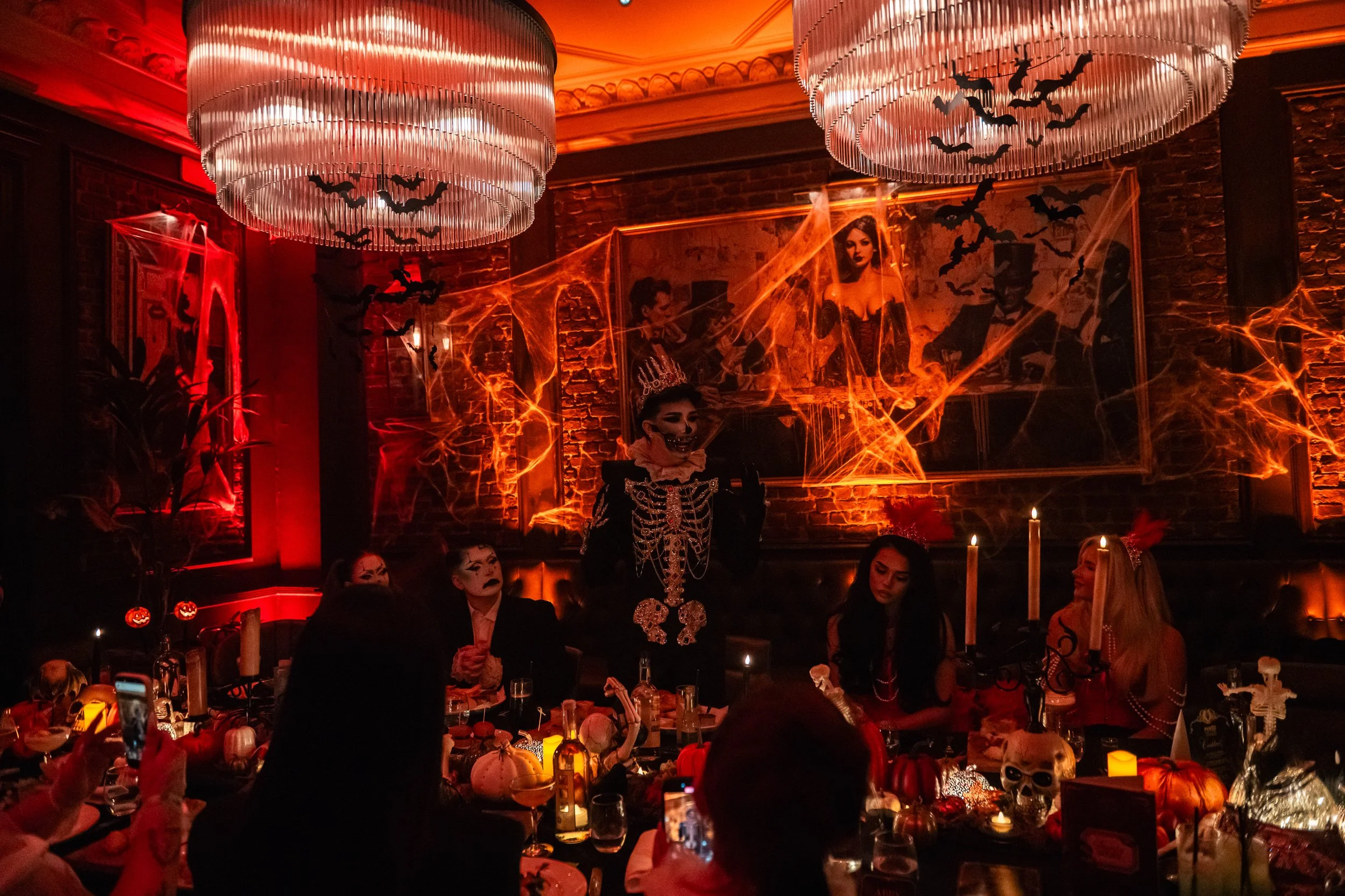 0070_20251016_PaintedHauntedMansion_LizaHeinrichs.jpg