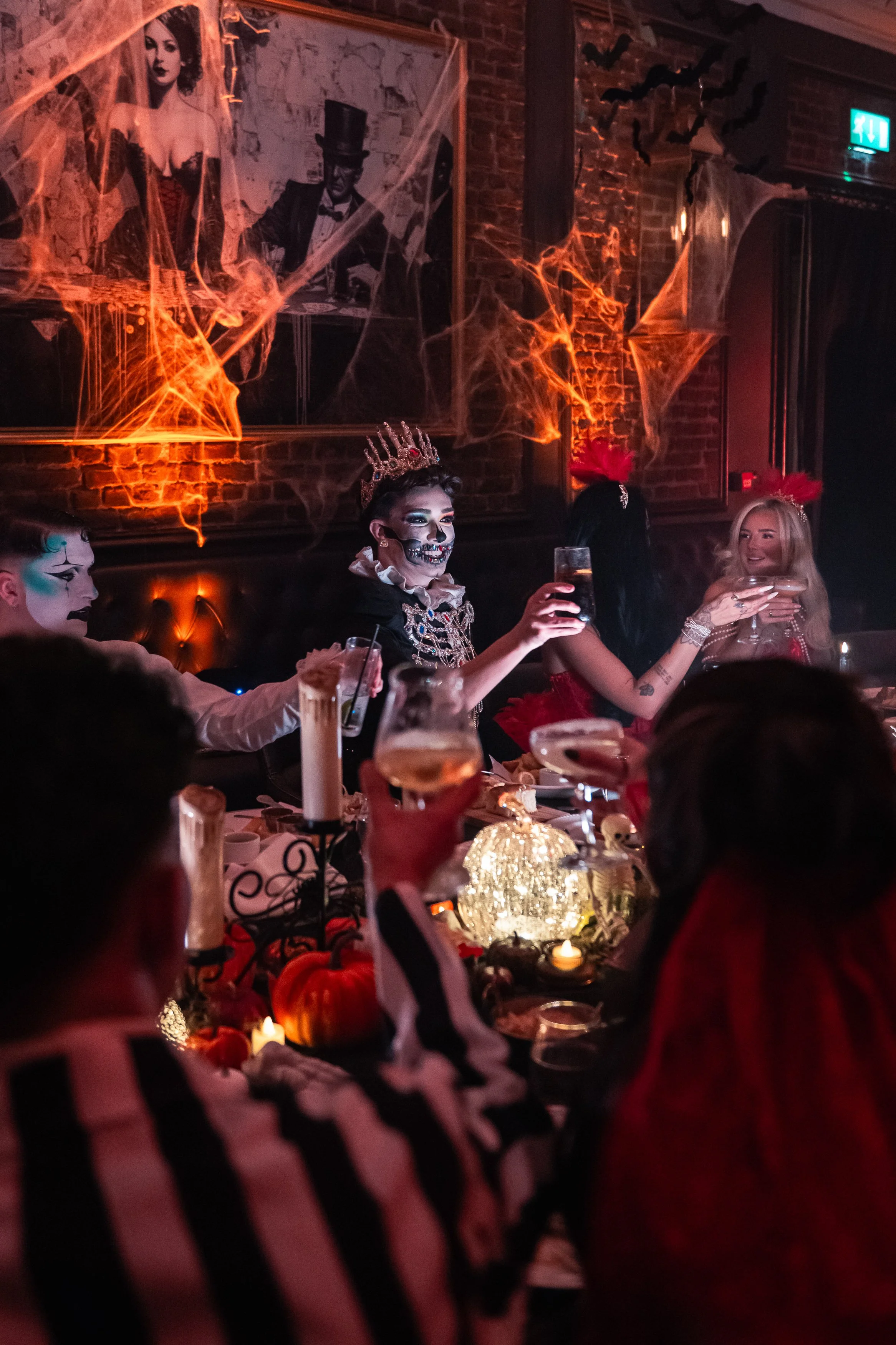 0076_20251016_PaintedHauntedMansion_LizaHeinrichs.jpg
