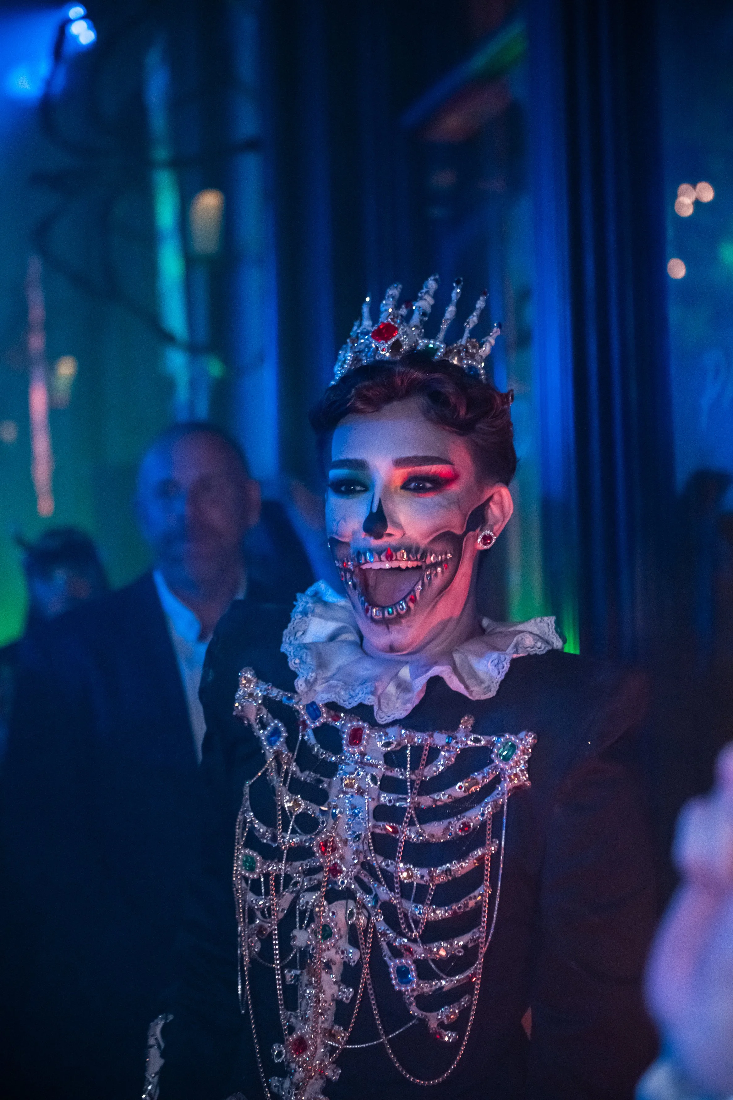 0136_20251016_PaintedHauntedMansion_LizaHeinrichs.jpg