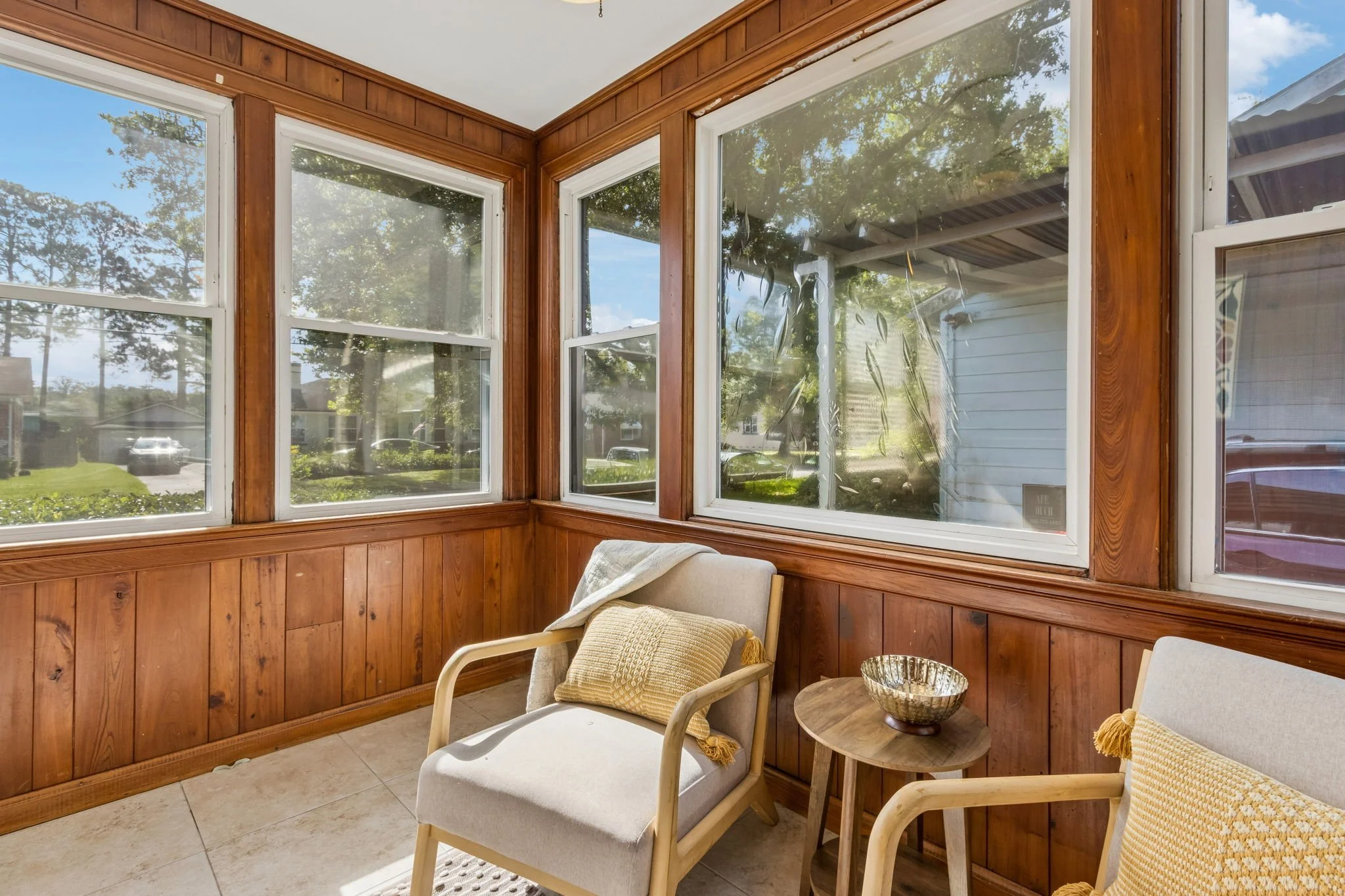 14-web-or-mls-2246 Redfern Rd-14.jpg