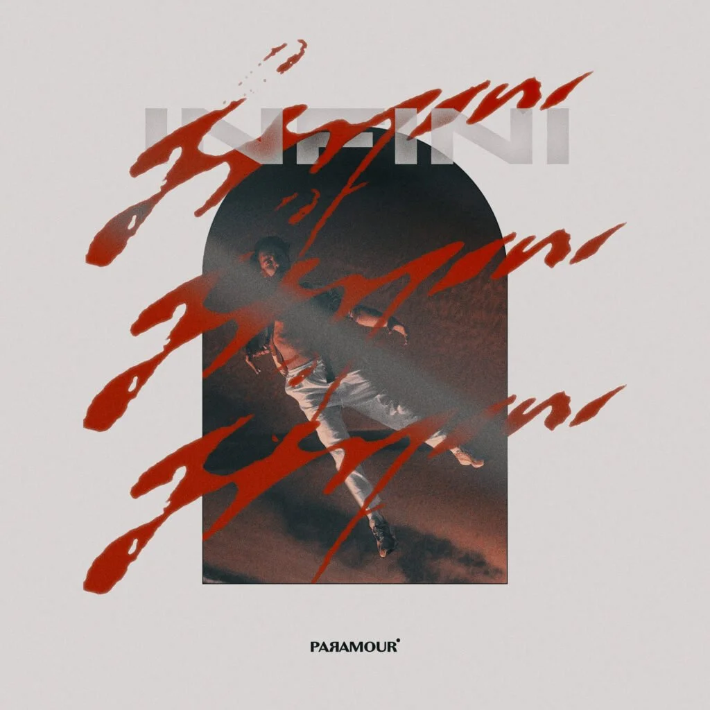 Une affiche avec une photo d'une personne sautant, entourée d'un cercle noir, avec des lignes rouges en diagonale et le texte 'Paramount' en bas.