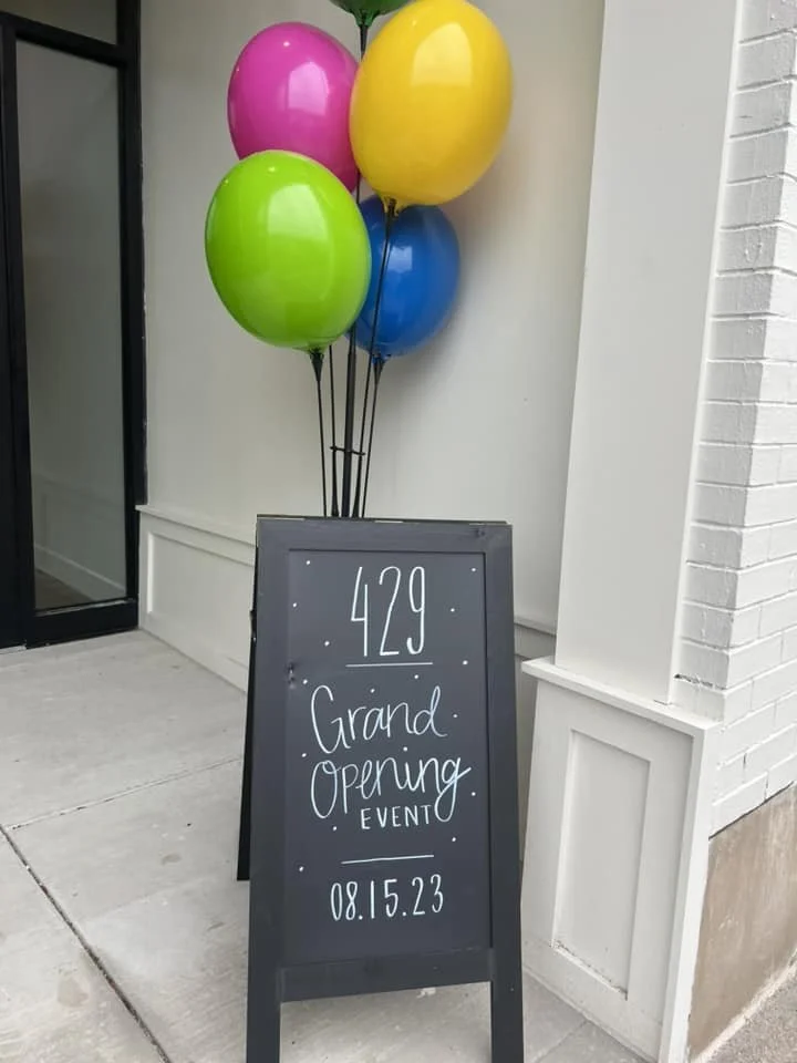 366742129_1739896123135723_3632840506982833691_n.jpg