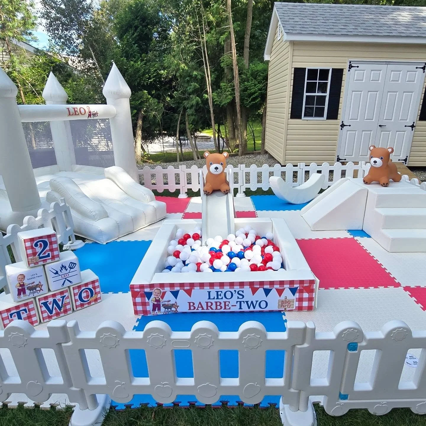 Fire up the grill&hellip; Leo is TWO! 🔥🍔🌭
The cutest  BARBE-TWO celebration for the birthday boy 💙
