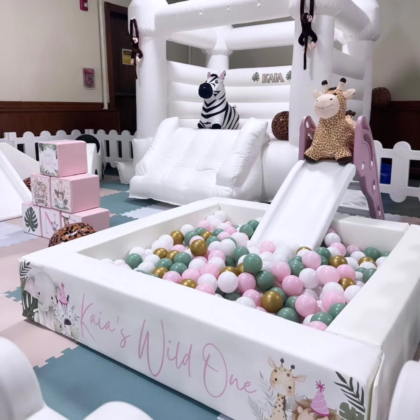 🌿Kaia's Wild One!  A little WILD, a lot of CUTE! 🦒 🩷

#wildone #wildonesoftplay  #softplay  #1stbirthday  #softplaynj