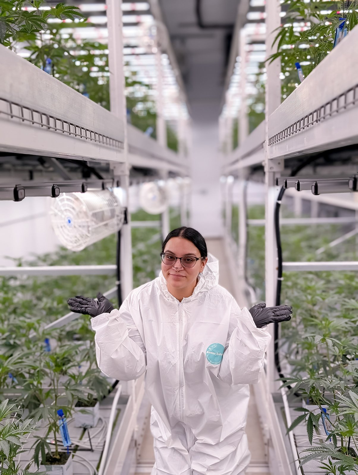 Michigan-Cannabis-Grow-Tour-Photographer-Julie-Mikos-Growing-Pains-Brand-20.jpg