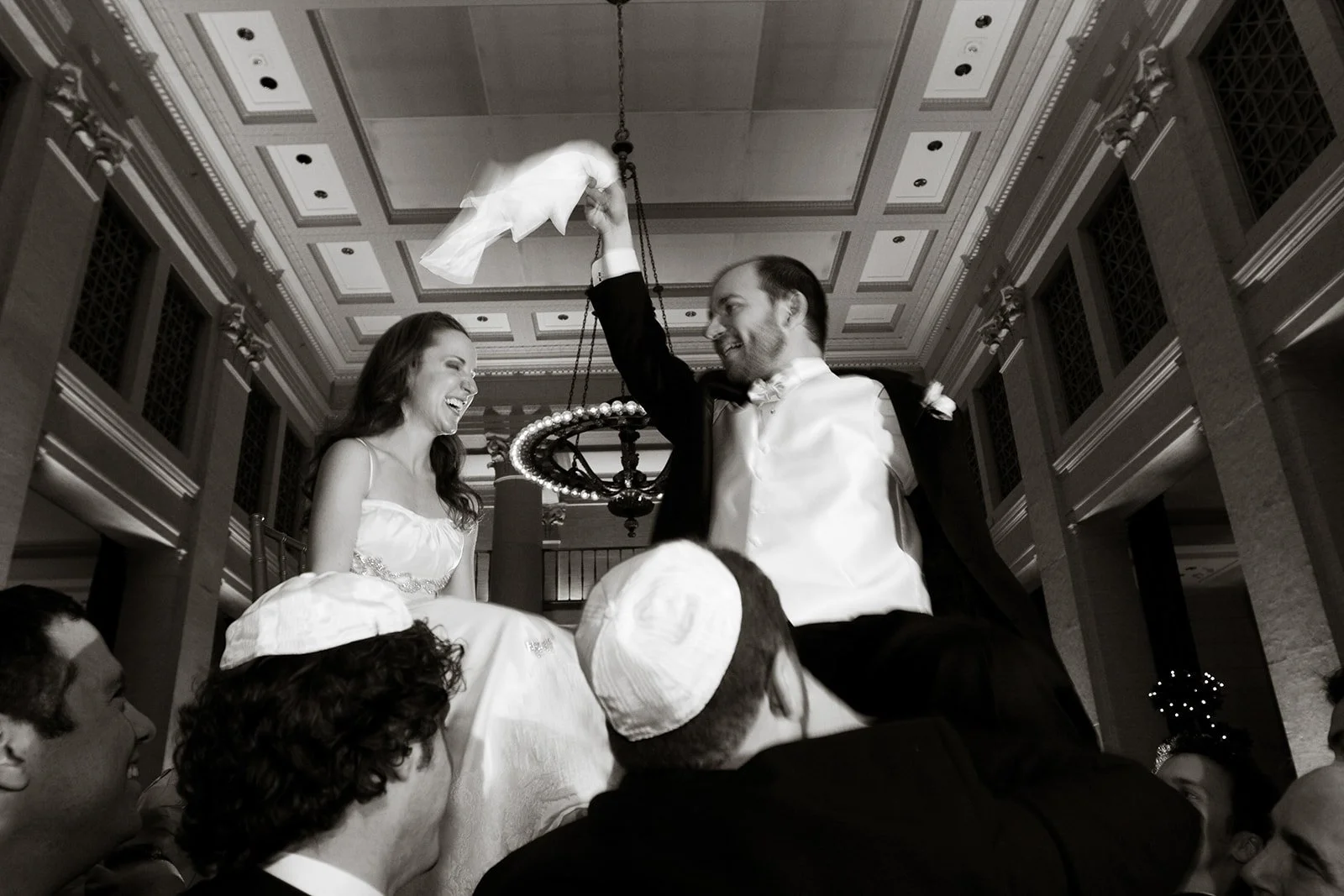 Chicago-Jewish-Wedding-Photographer-Julie-Mikos-213.jpg