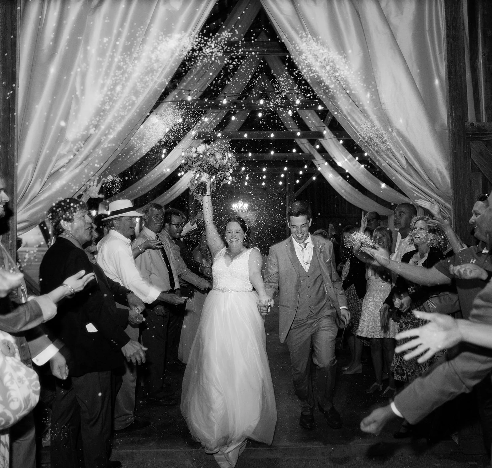 Midwest-Wedding-Photographer-Julie-Mikos-1.jpg