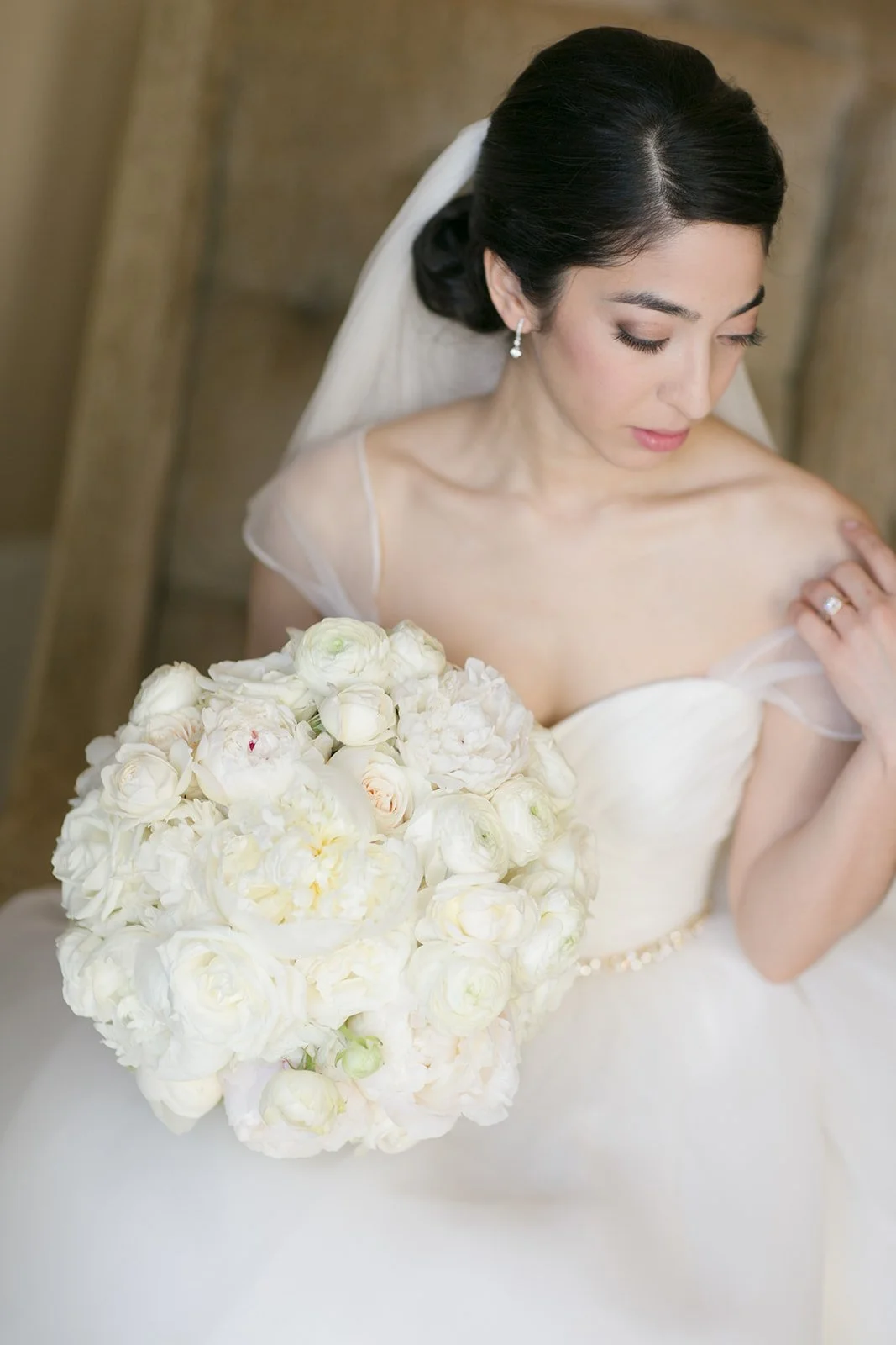 Urban-Cathedral-Ballroom-Persian-Wedding-Photography-Julie-Mikos-Chicago-Photographer-666.jpg