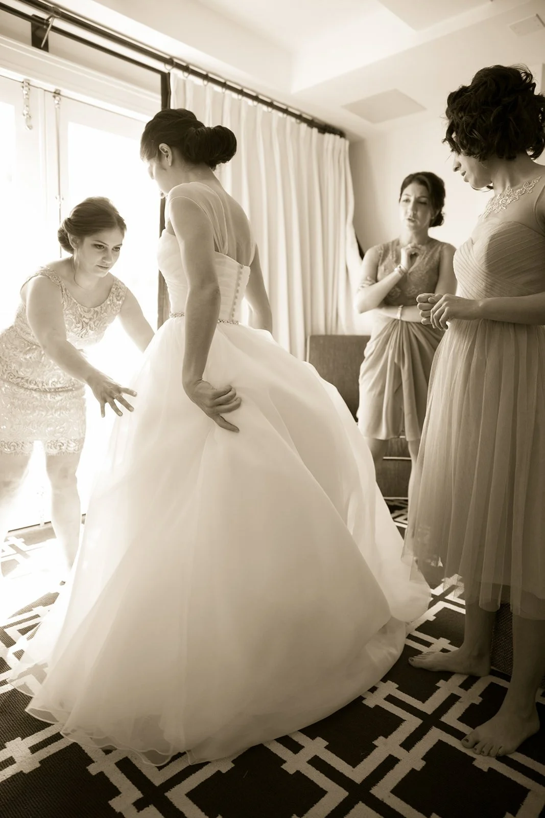 Urban-Cathedral-Ballroom-Persian-Wedding-Photography-Julie-Mikos-Chicago-Photographer-651.jpg