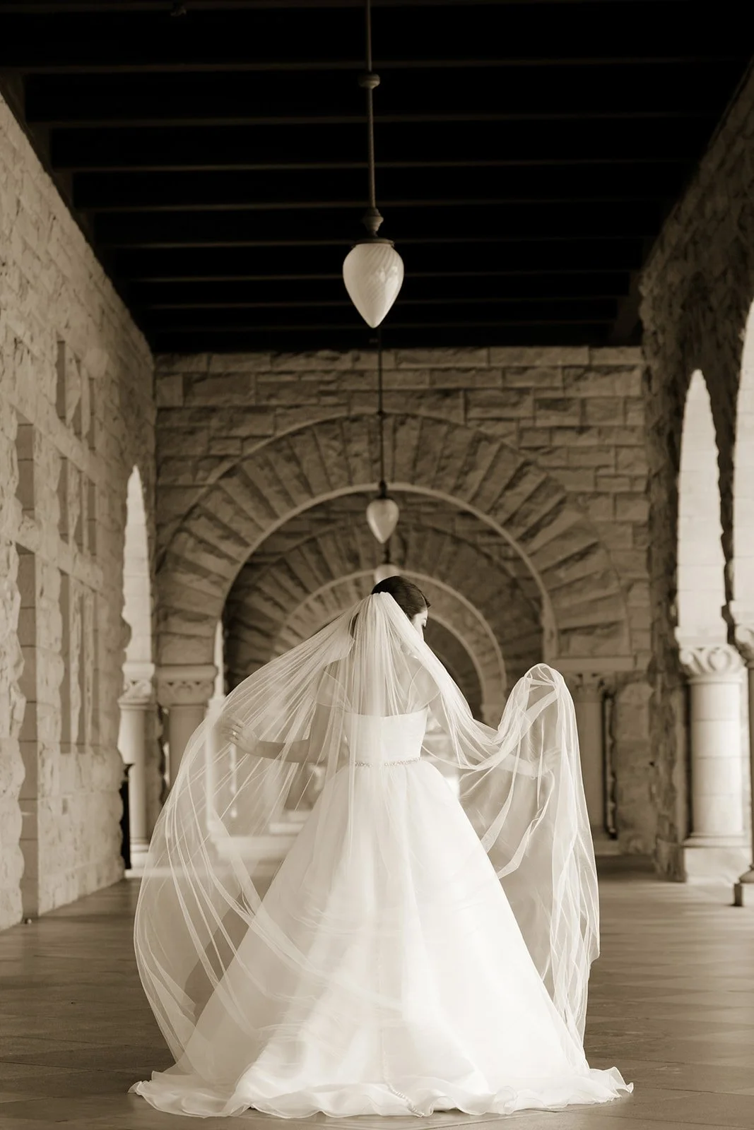 Urban-Cathedral-Ballroom-Persian-Wedding-Photography-Julie-Mikos-Chicago-Photographer-695.jpg