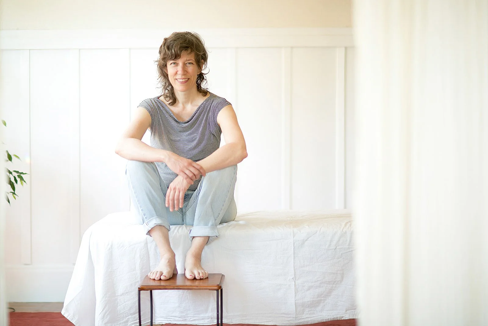 Branding-Healer-Editorial-Photography-Julie-Mikos-Chicago-West-Michigan-16.jpg