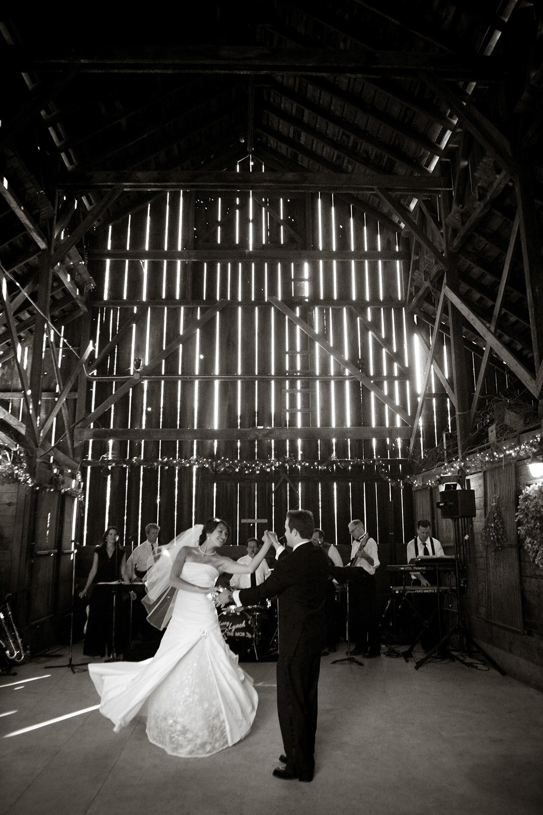 Southwest-Michigan-Barn-Wedding-Photography-Julie-Mikos-254.jpg