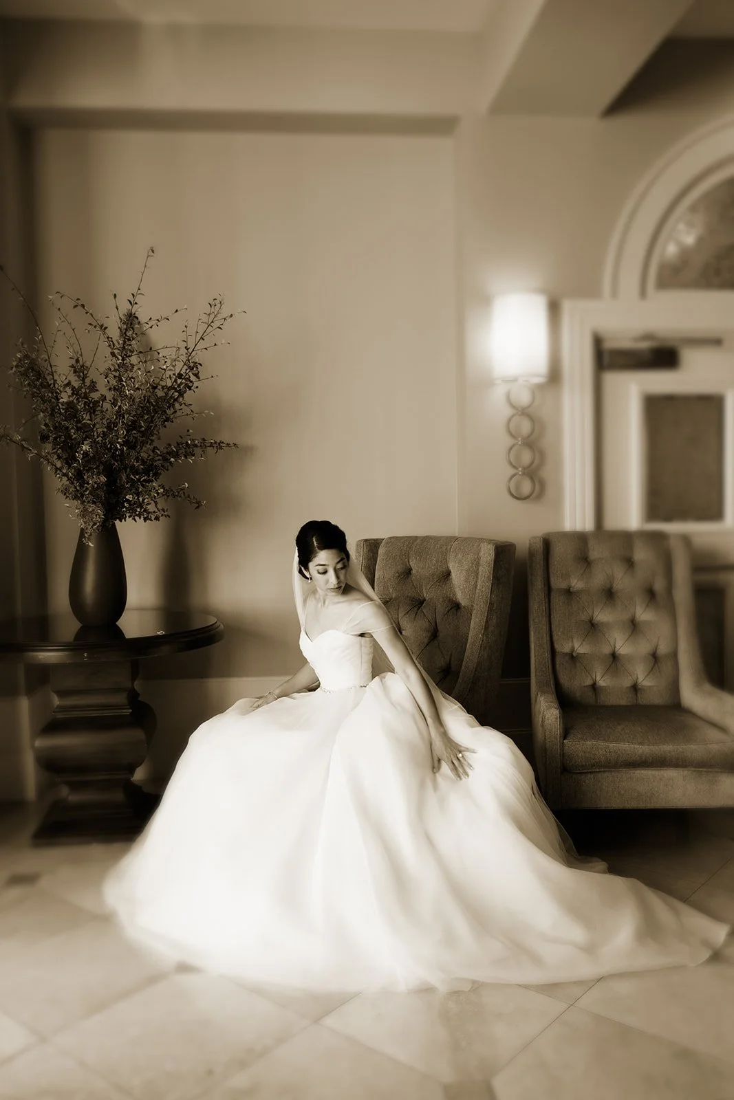 Urban-Cathedral-Ballroom-Persian-Wedding-Photography-Julie-Mikos-Chicago-Photographer-661.jpg