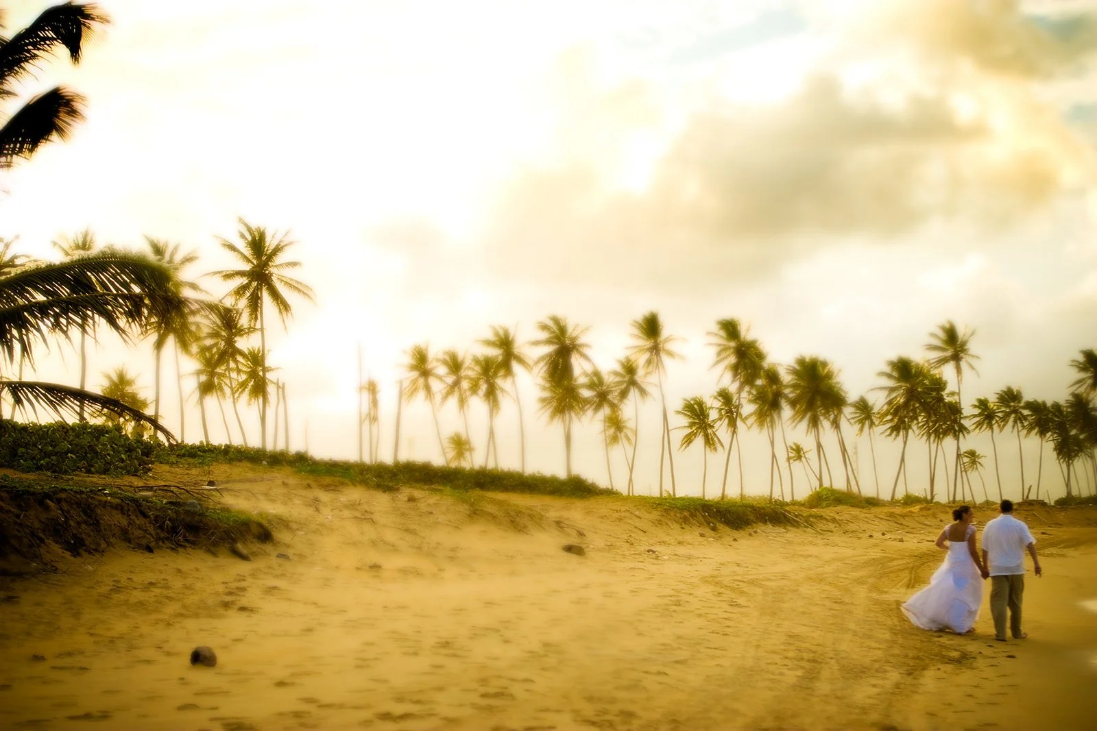 Beach-Destination-Wedding-Photography-Julie-Mikos-Chicago-52.jpg