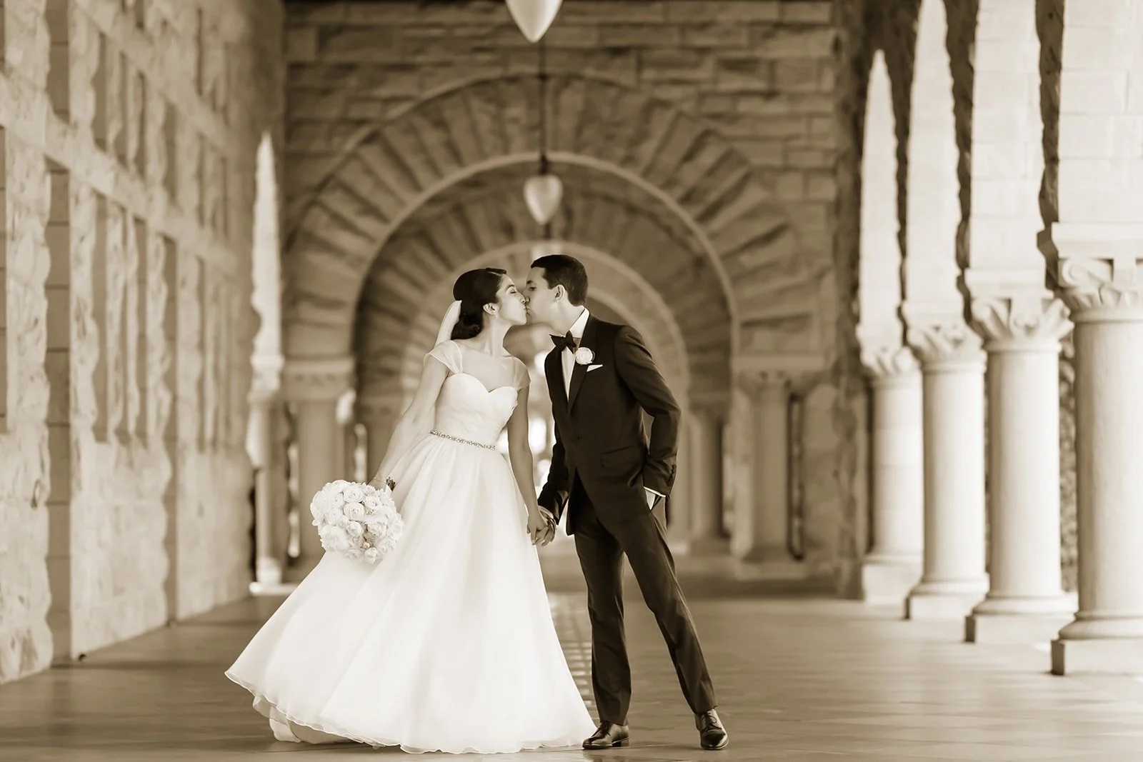 Urban-Cathedral-Ballroom-Persian-Wedding-Photography-Julie-Mikos-Chicago-Photographer-710.jpg