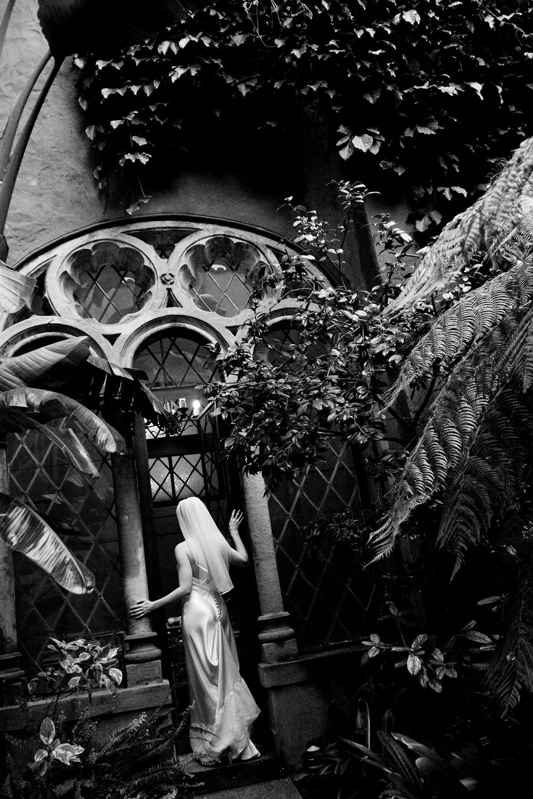 Chicago-Classic-Black-and-White-Wedding-Photography-Julie-Mikos-61-2.jpg