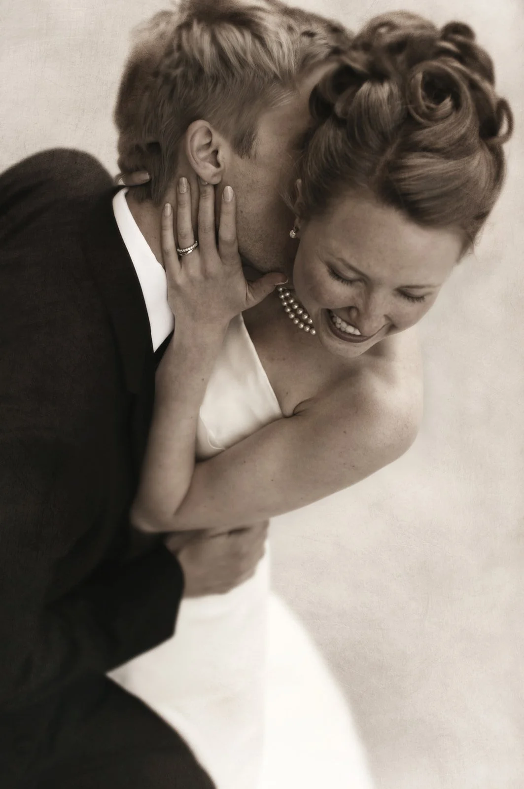 Midwest-Wedding-Photographer-Julie-Mikos-Classic-Black-and-White-Michigan-4.jpg