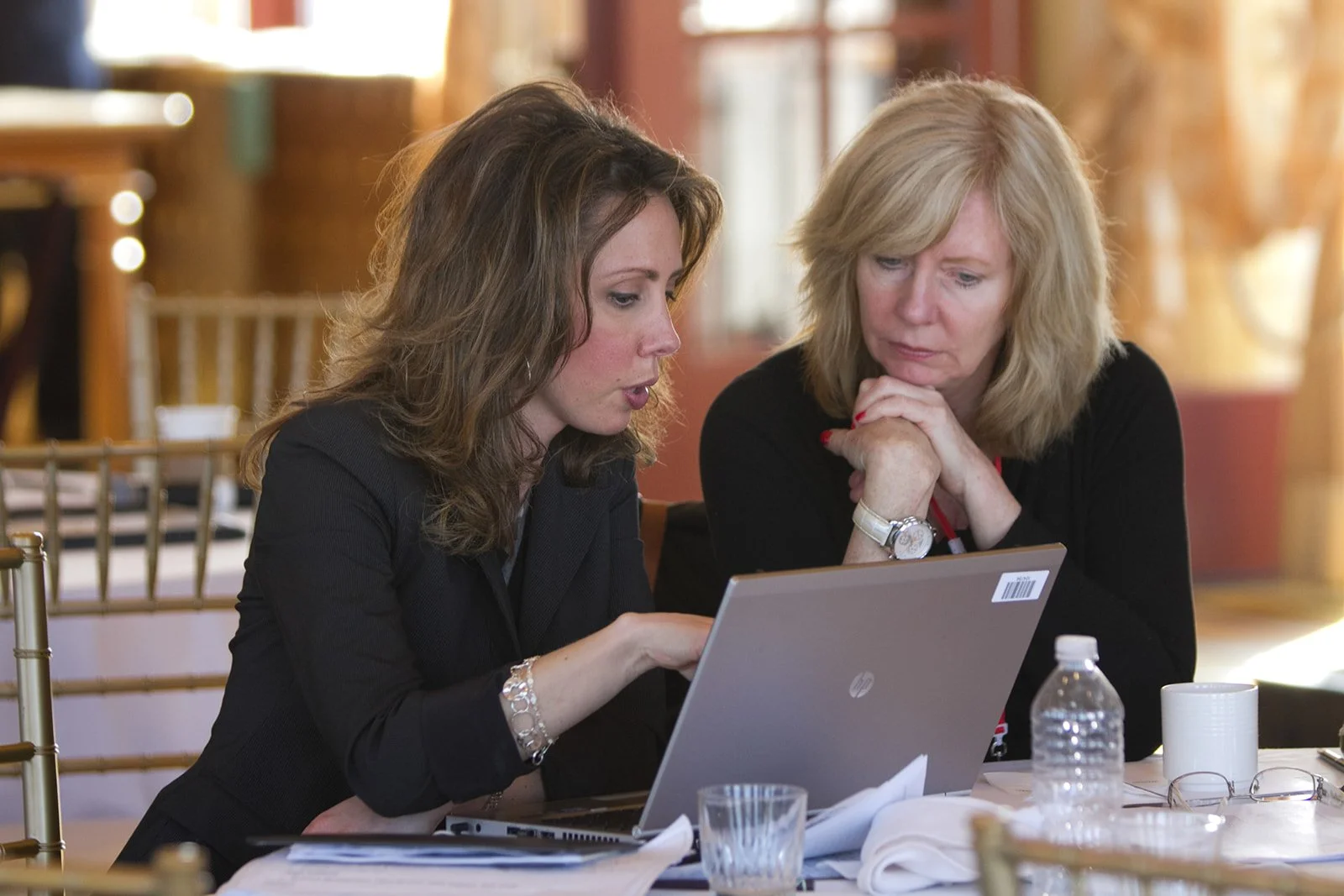 Chicago-Corporate-Event-Photography-Julie-Mikos-Speaking-Event-3_websize.jpg