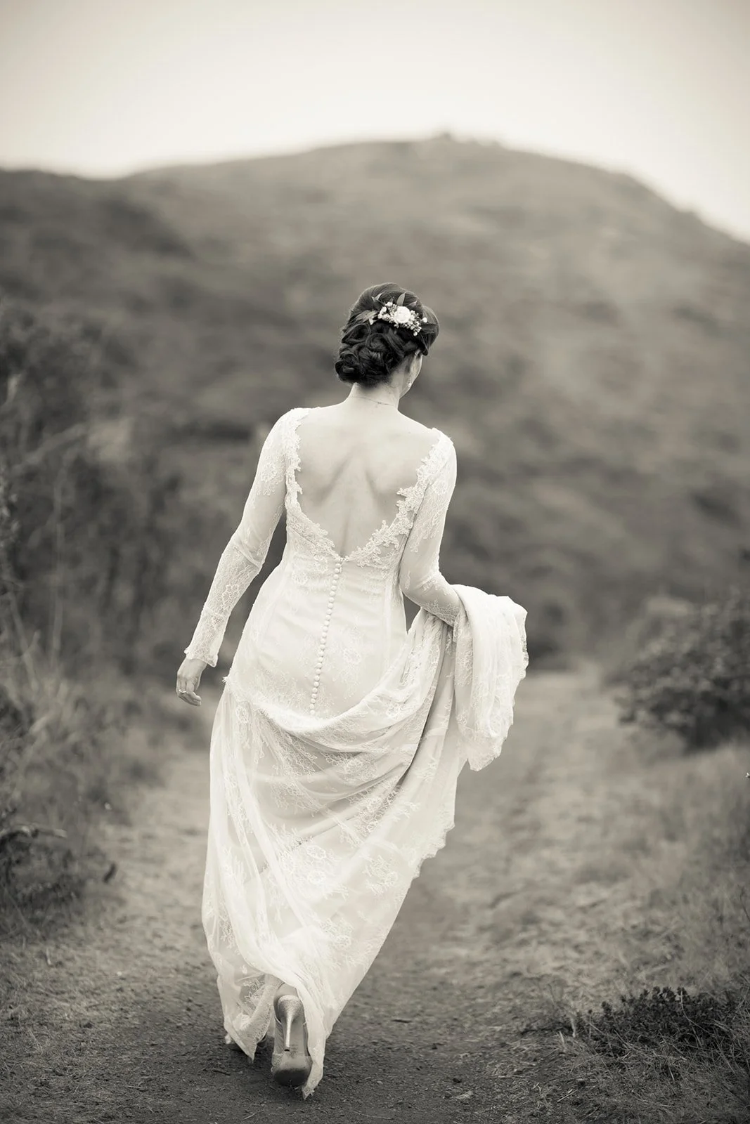 West-Michigan-Wedding-Photography-Julie-Mikos-Artsy-Swing-Wedding-49.jpg