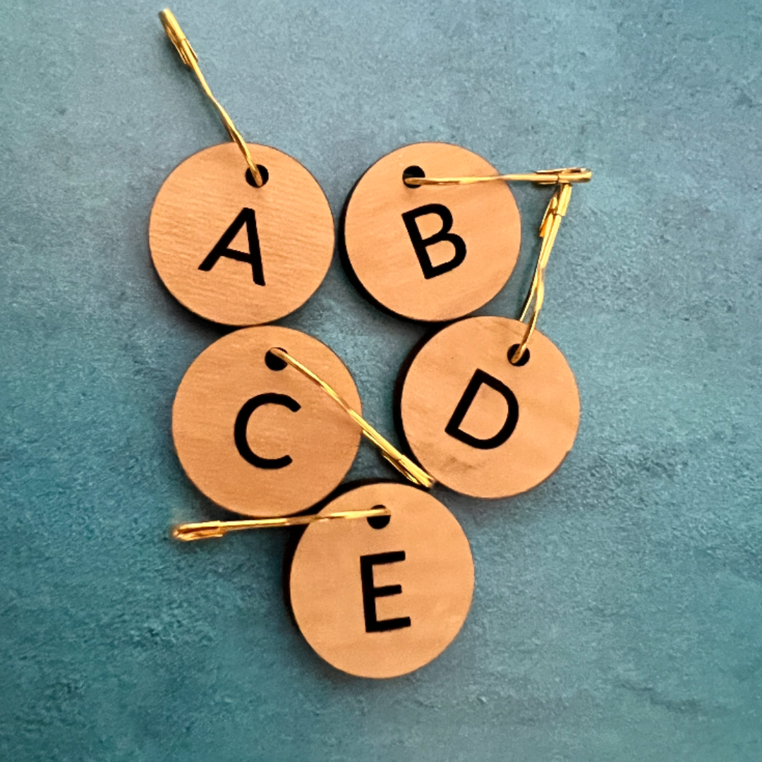 A-E stitch markers for yarn cakes and skeins