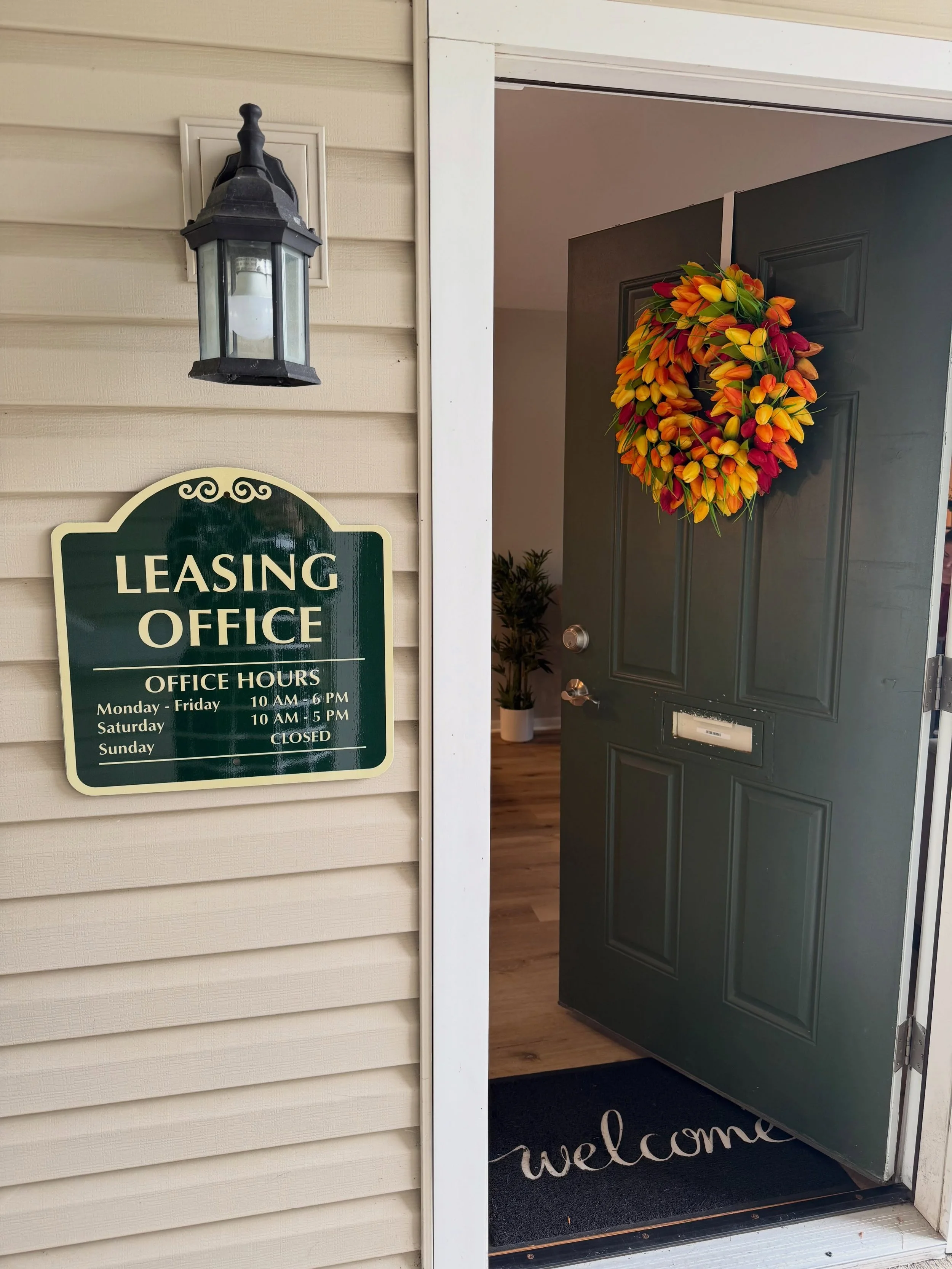 ✨ Welcome home! ✨ 
🍁Our leasing office is open and we&rsquo;d love to see you! Come say hi, take a peek around, and let&rsquo;s find your perfect place. 🍁