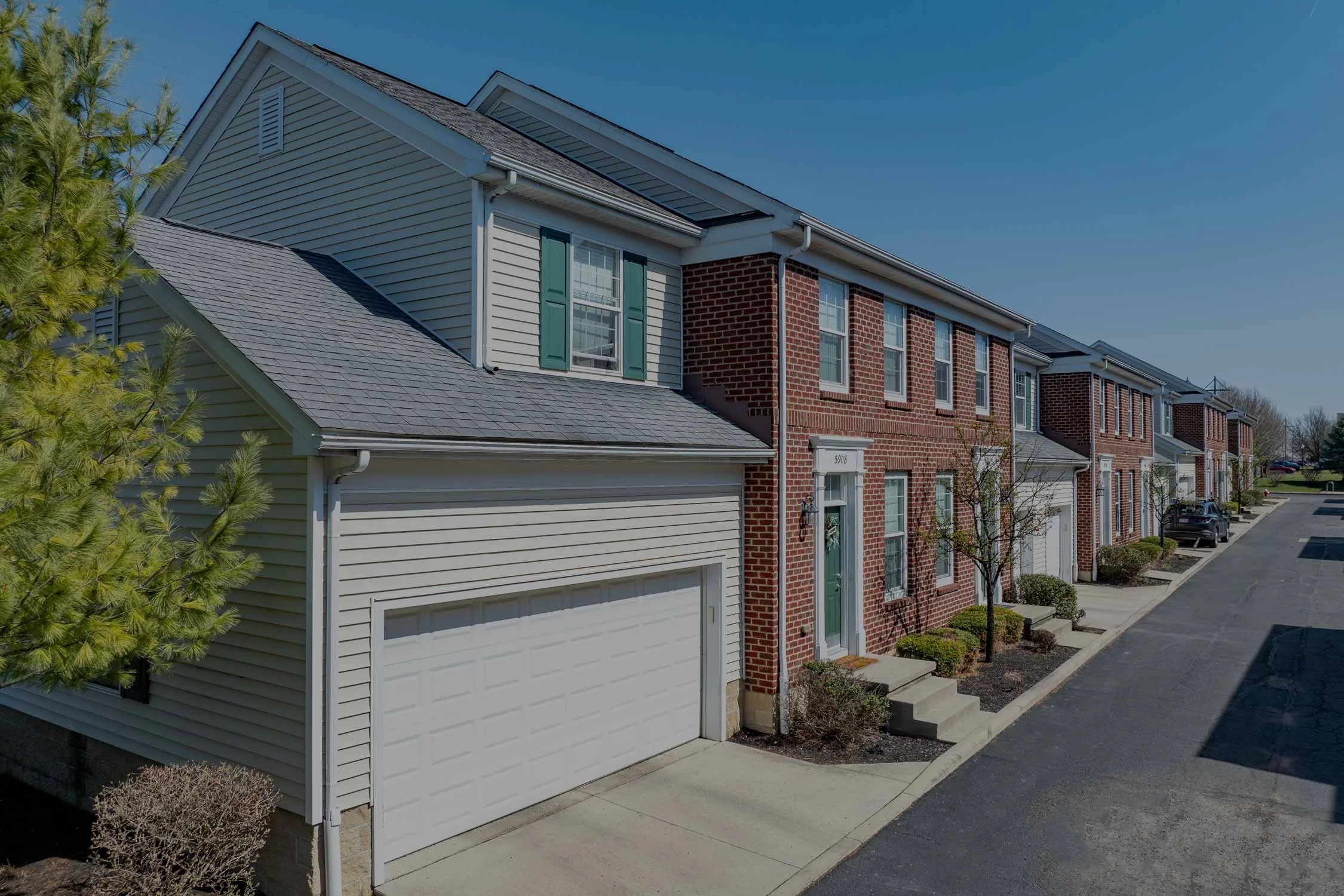 The Ridge at Chestnut Hill | Apartments in Columbus, OH | Exterior