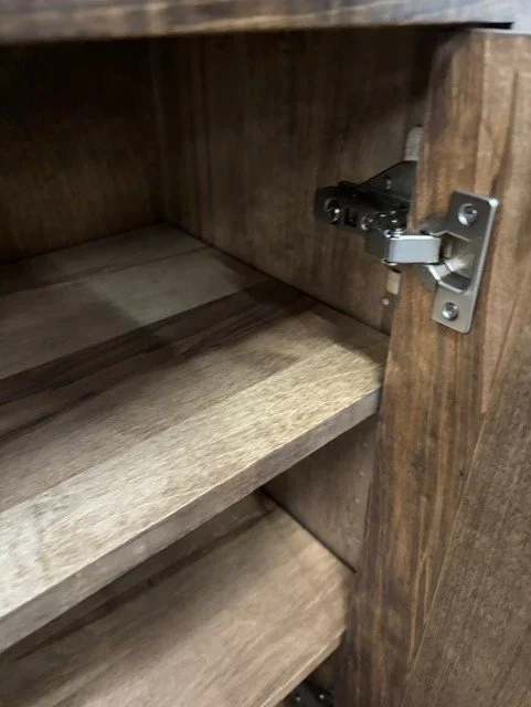 2 door hinge.webp