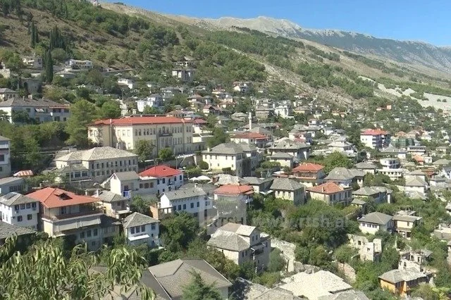 Origjina e pronës pas hipotekës: çfarë ndryshon dhe rreziqet për blerësit