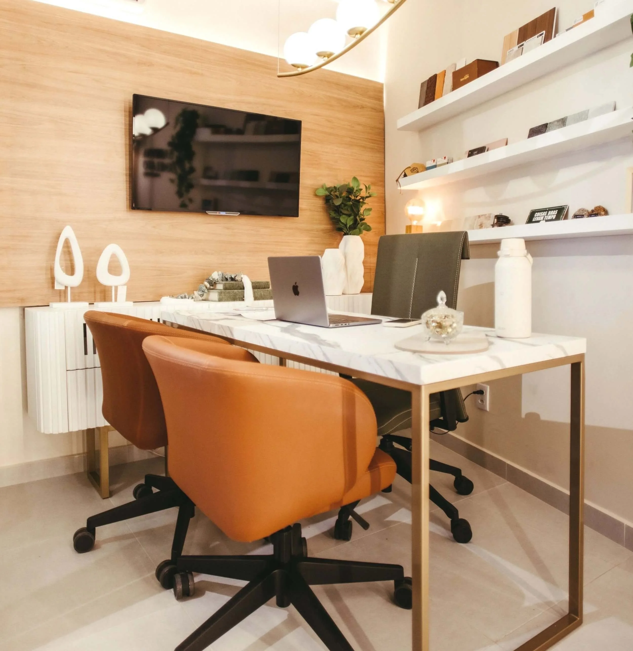 Office of an CFP depicting an advisor working in financial strategy