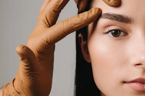 Non Surgical Eyelid Rejuvenation Treatment at Solunexa Medispa
