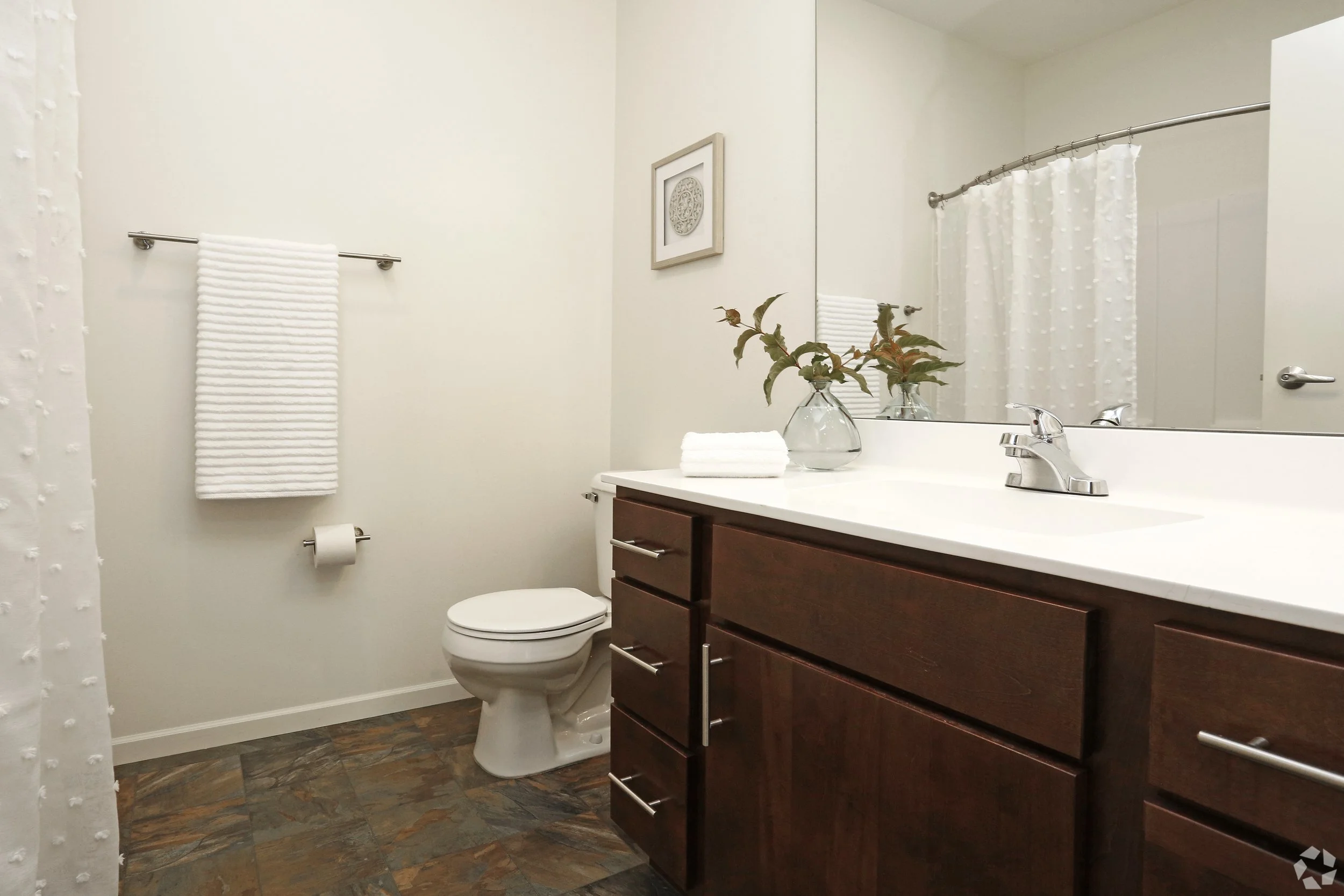 InteriorPhoto (20).jpg