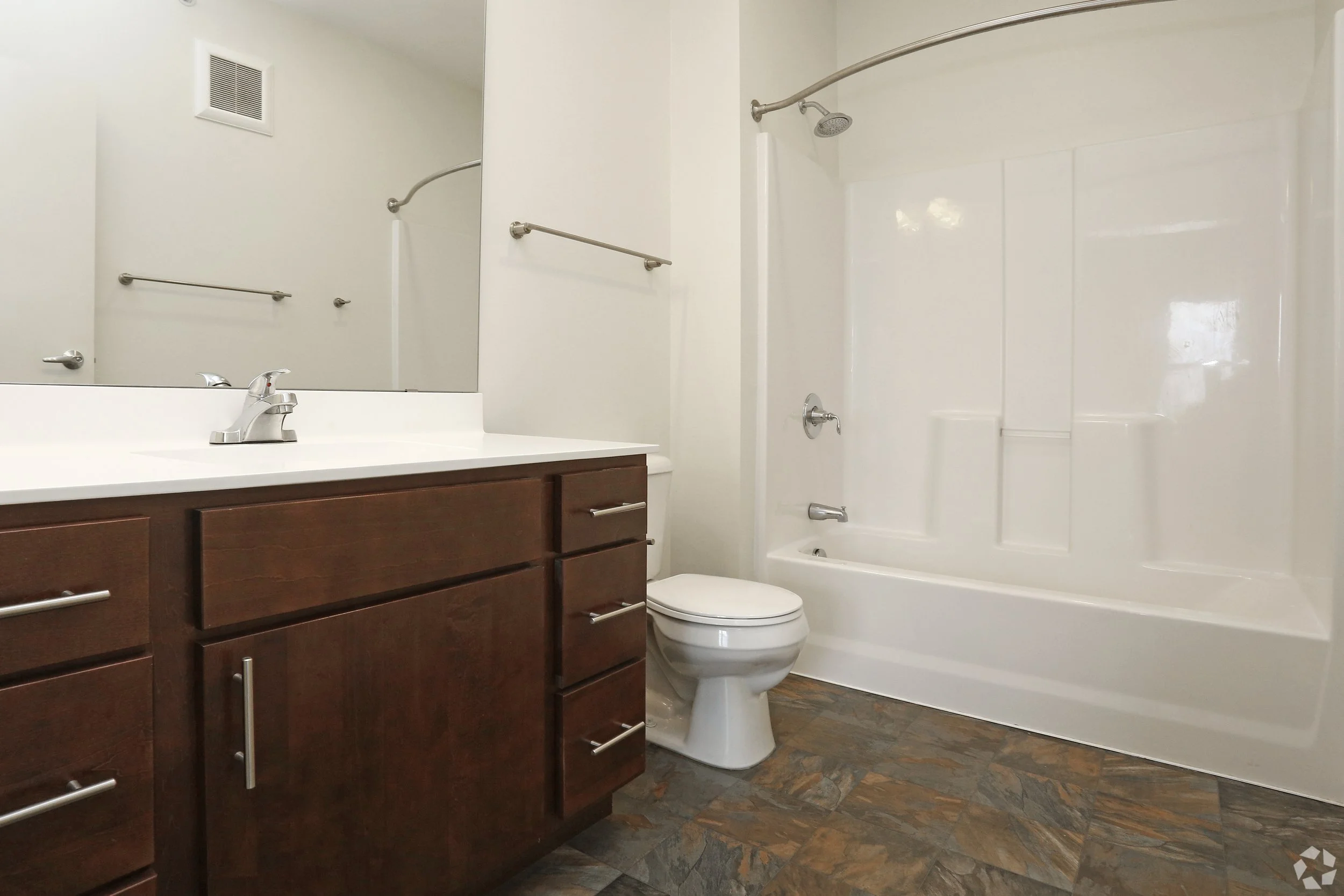 InteriorPhoto (31).jpg