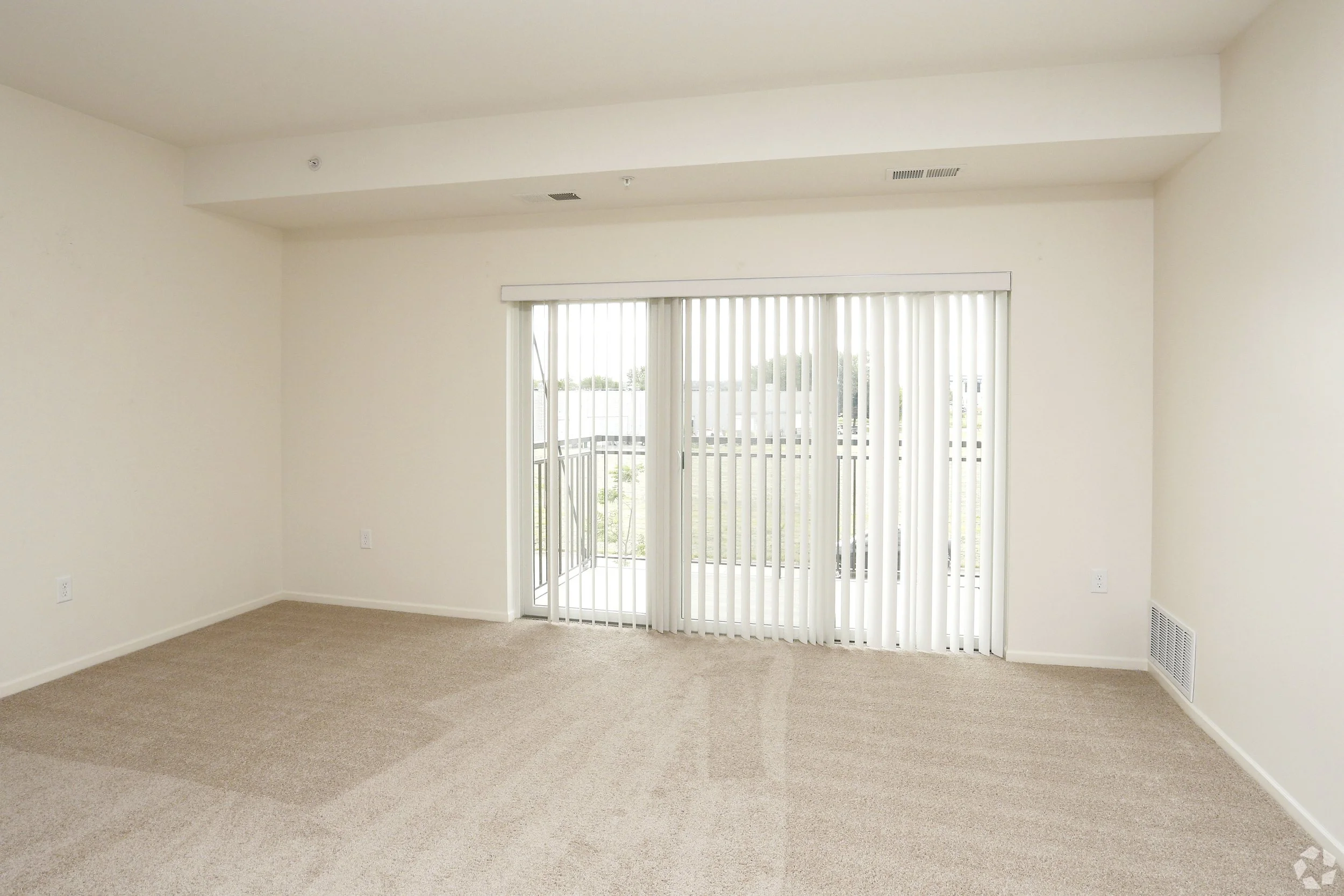 InteriorPhoto (1).jpg