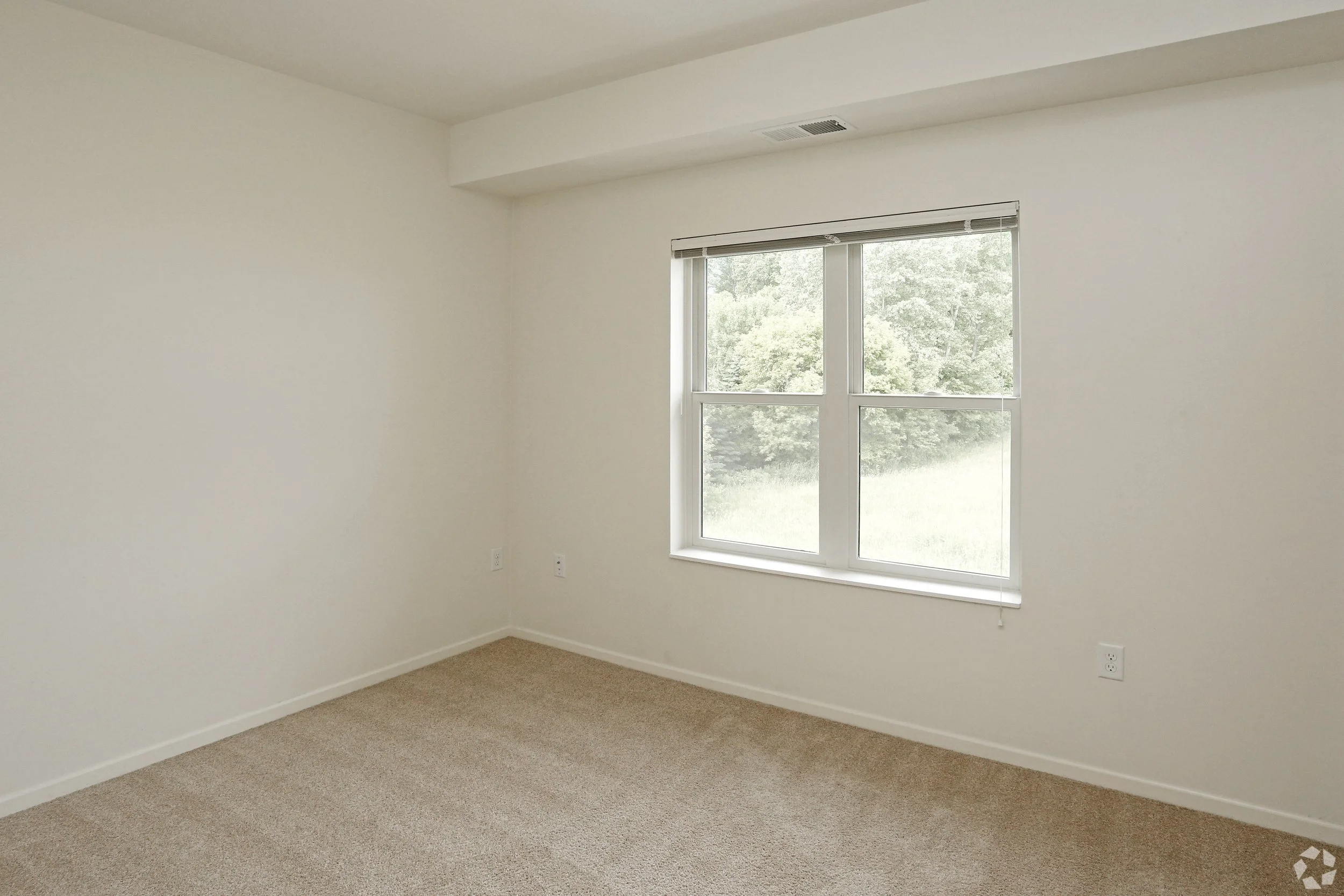 InteriorPhoto (21).jpg