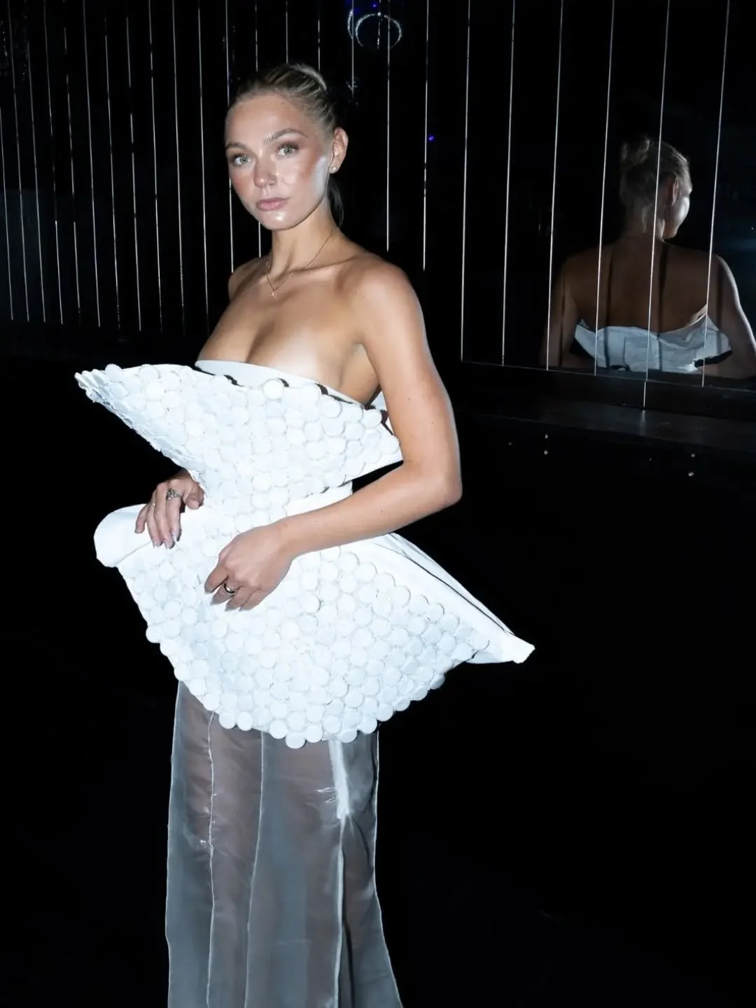 peplum top made from deadstock materials and recycled bottle tops 
sheer skirt and micro bandeau top made from deadstock materials

from the seduced by consumption collection 

taken bts at the LFW fashion show 
 
model @filippahanssn 
photographer @