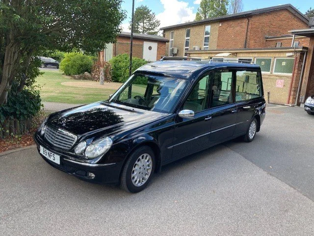 Hearse-2.jpg