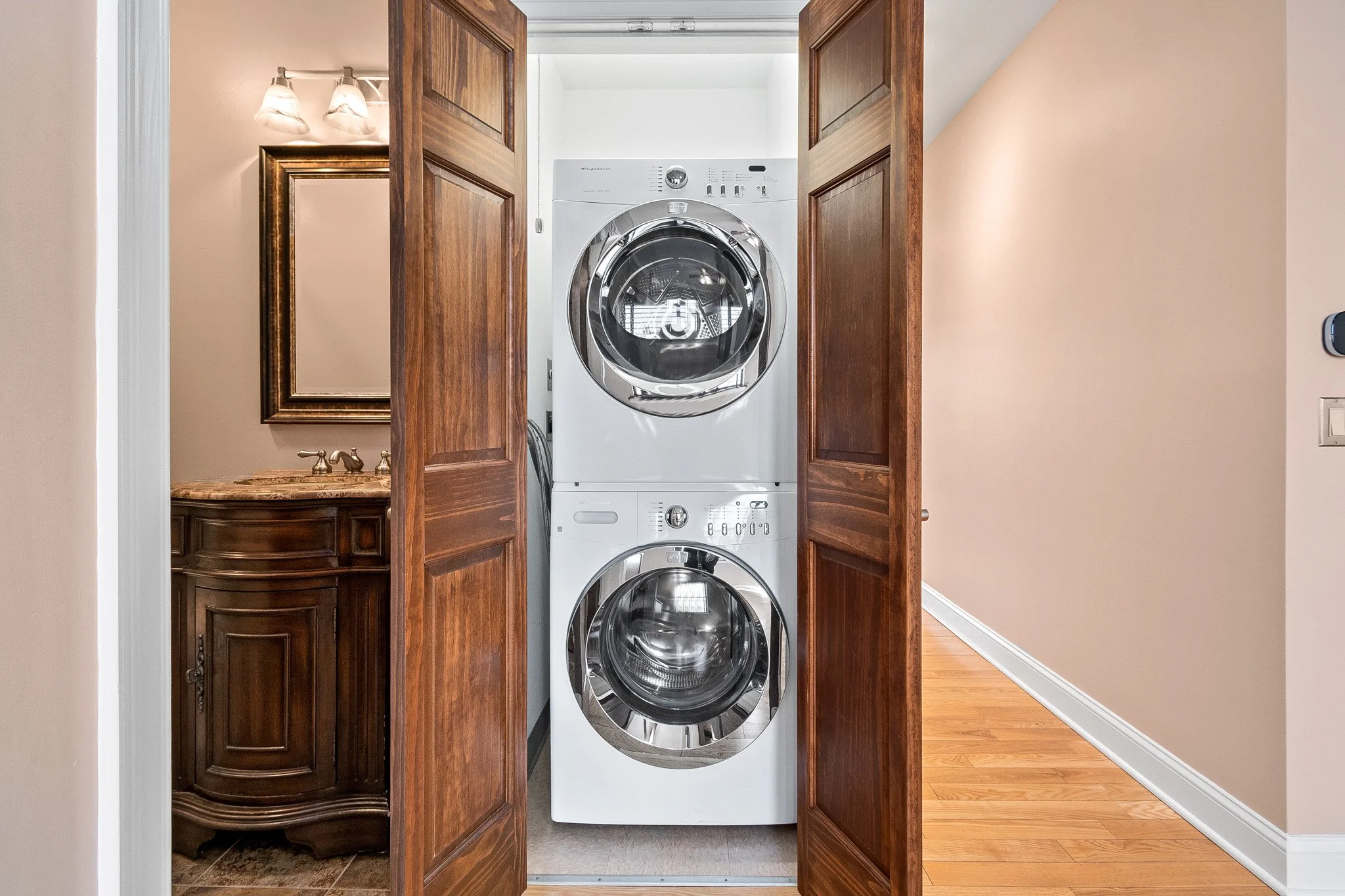 29 Laundry.jpg