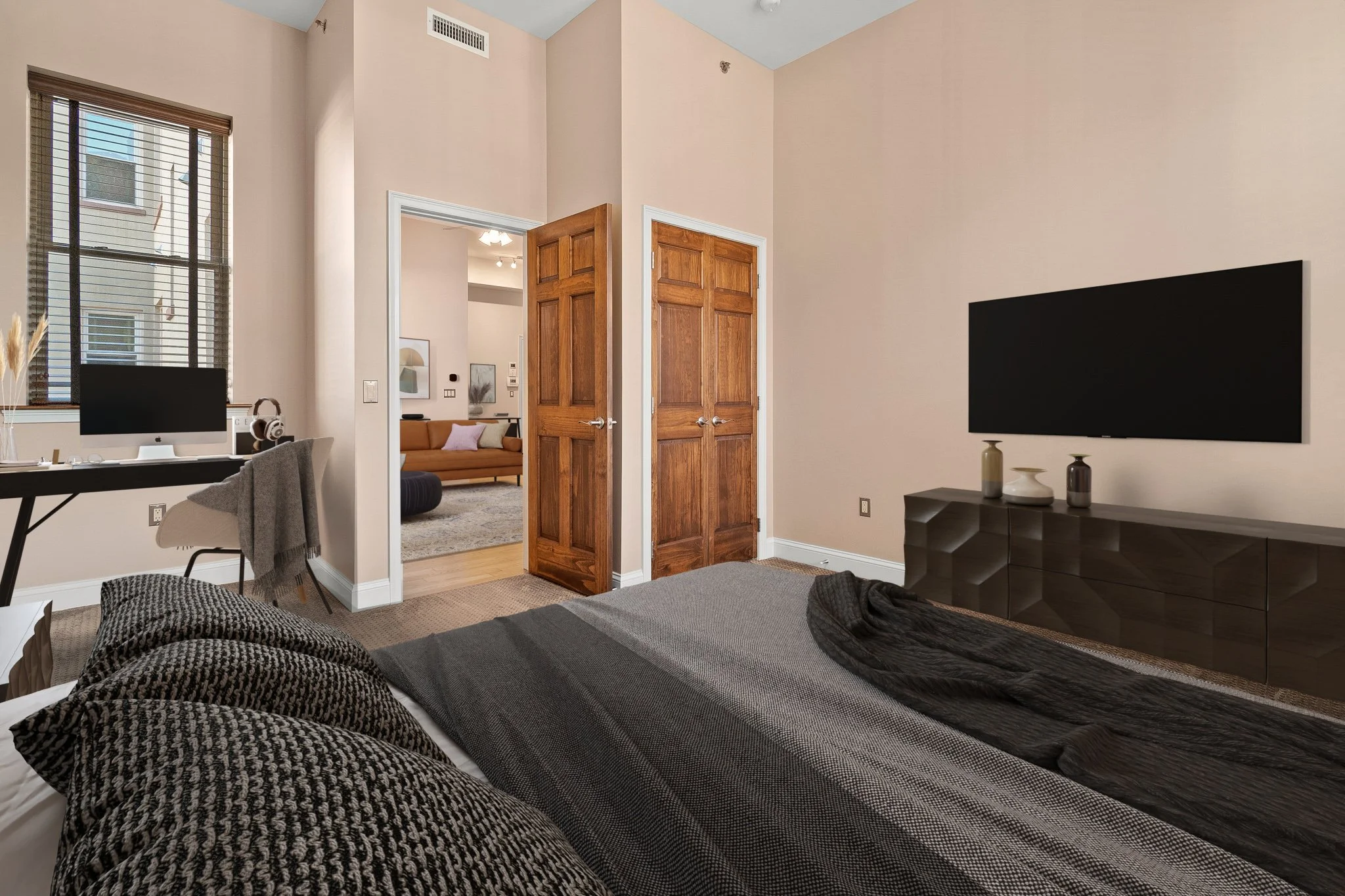 5 Unit 301 Bedroom 1 VS.jpg