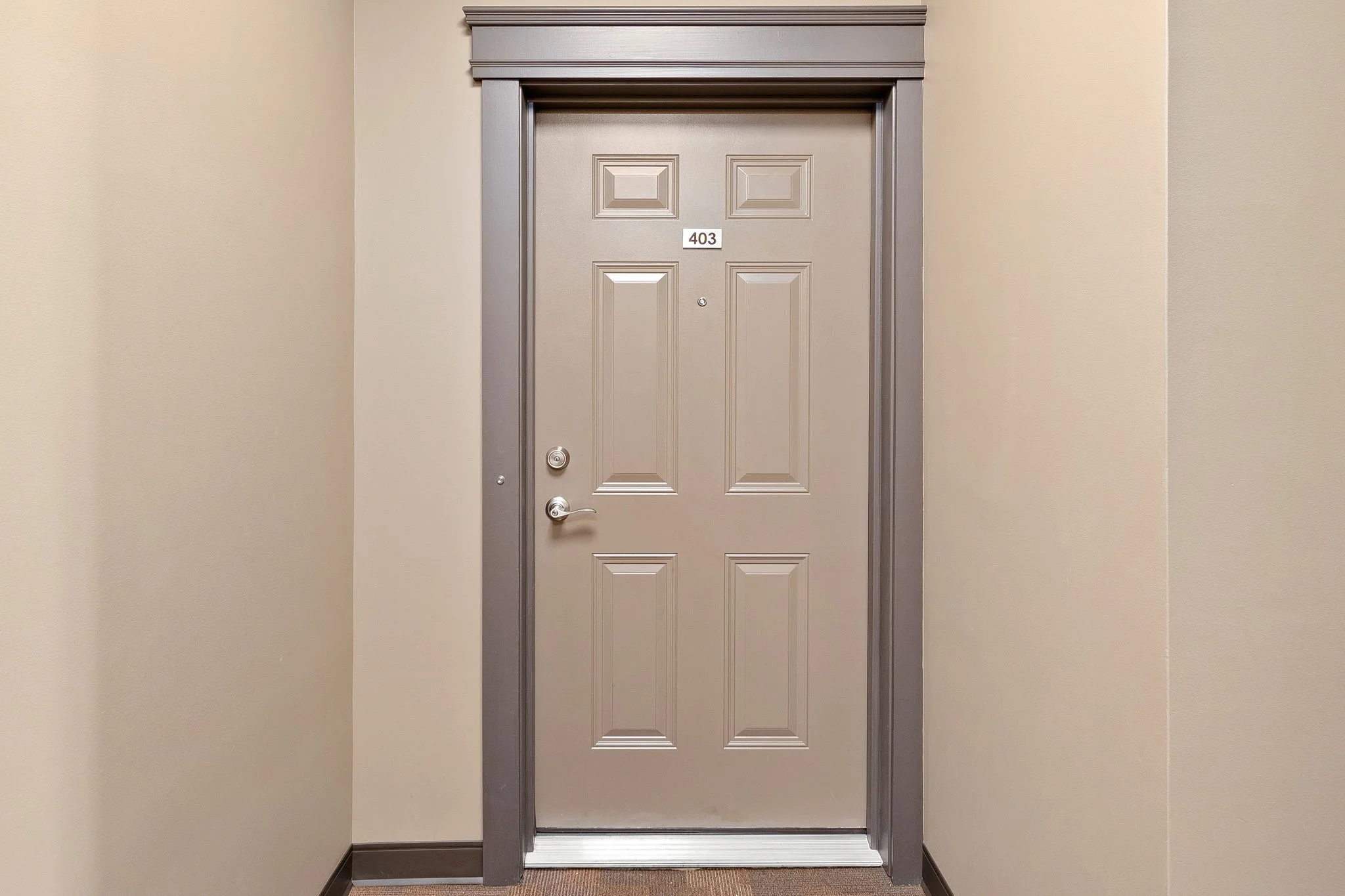 Unit 403 (22).jpg