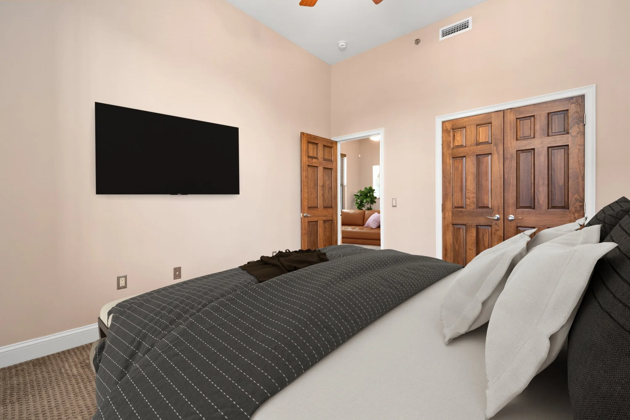 7 Unit 301 Bedroom 2 VS.jpg