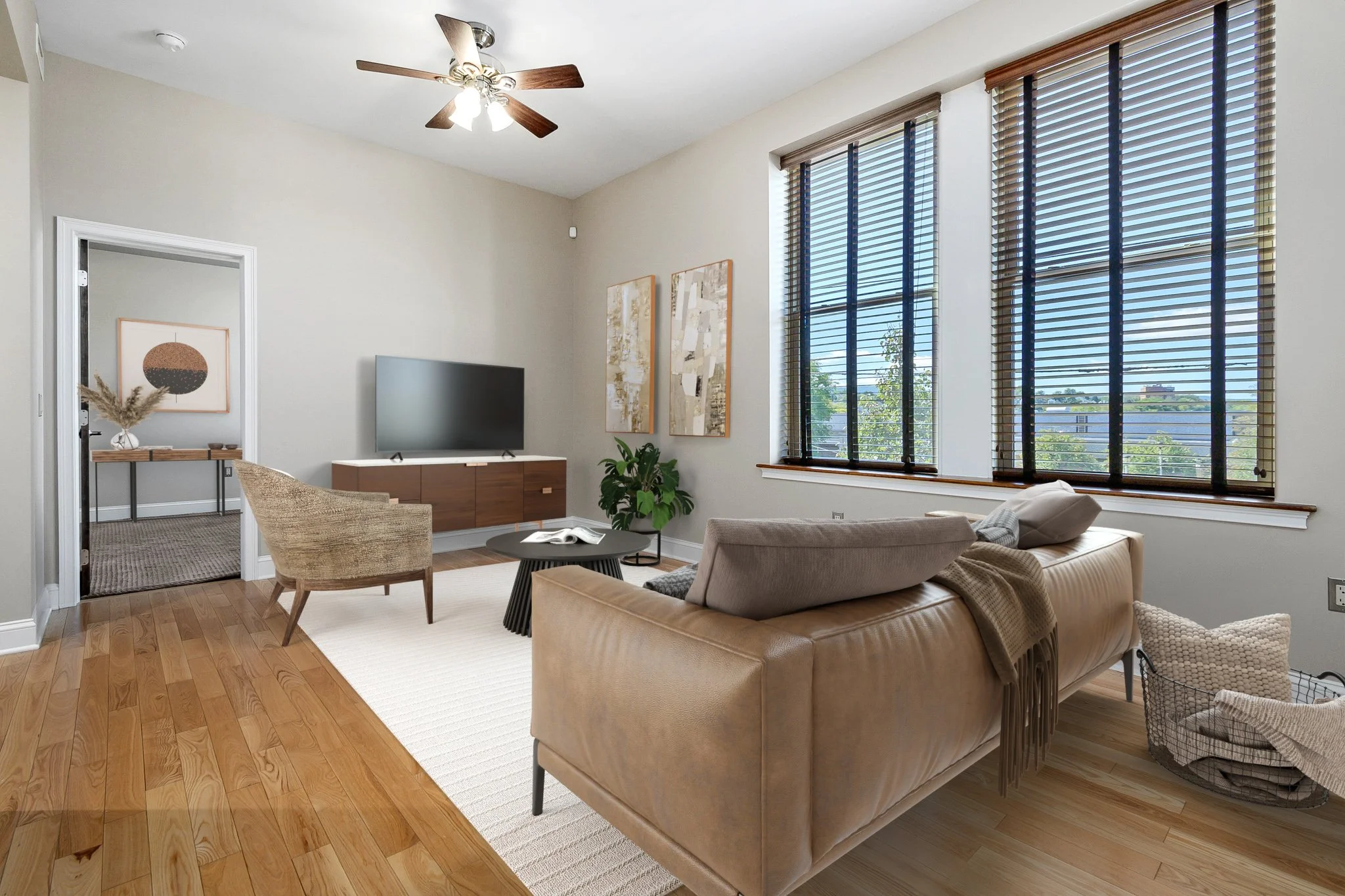 2 Living Room.jpg