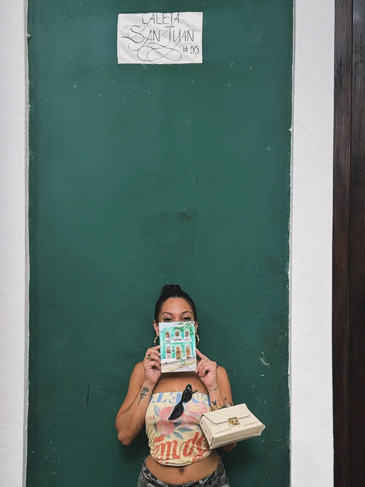 my best friend&rsquo;s birthday. medalla and too much tequila. painting on the beach. hugs, tears, and late-night swims. espresso martinis. gossip. 

#watercolor #travel #puertorico
