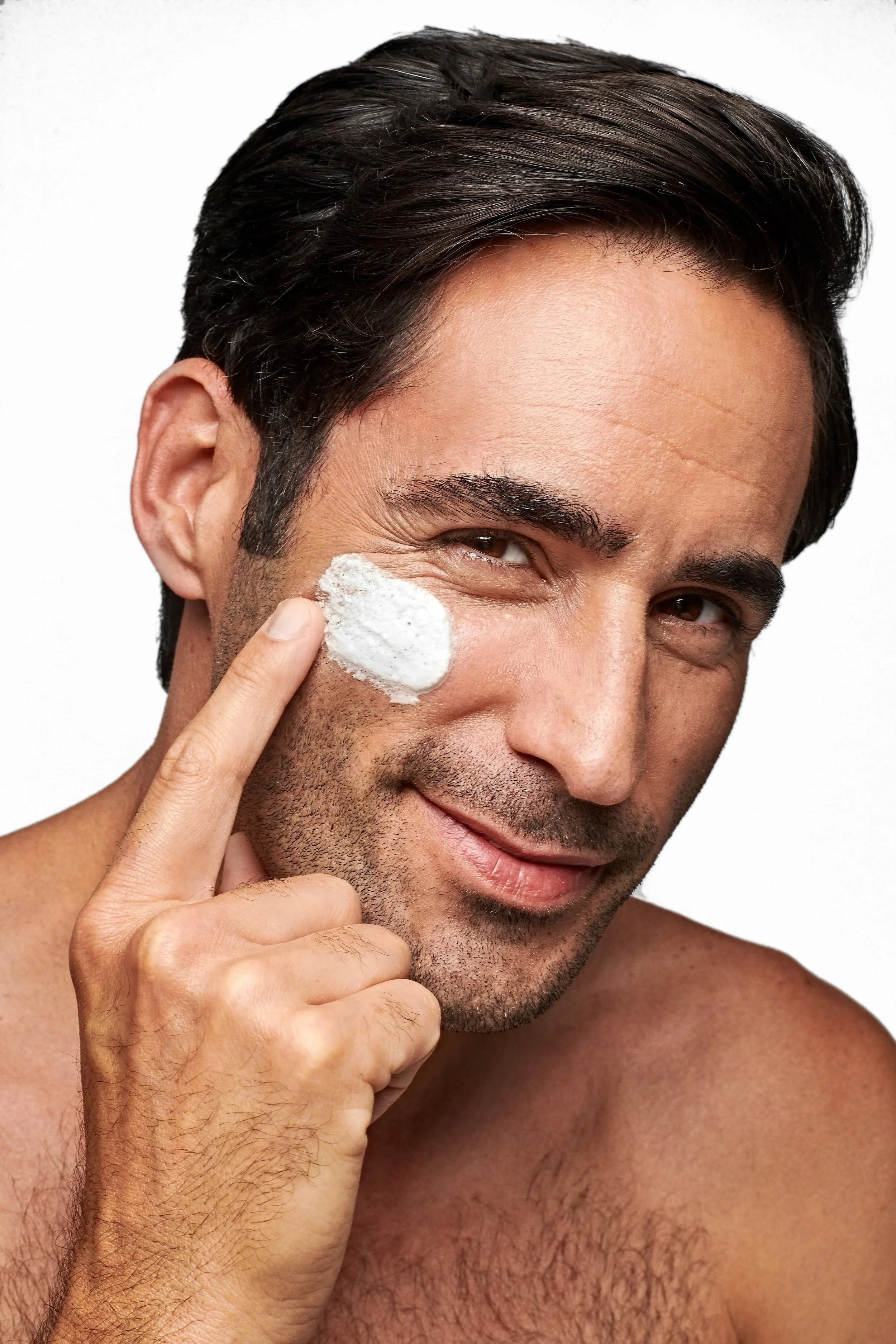 DERMA+NECK135565+1-WEB.jpg