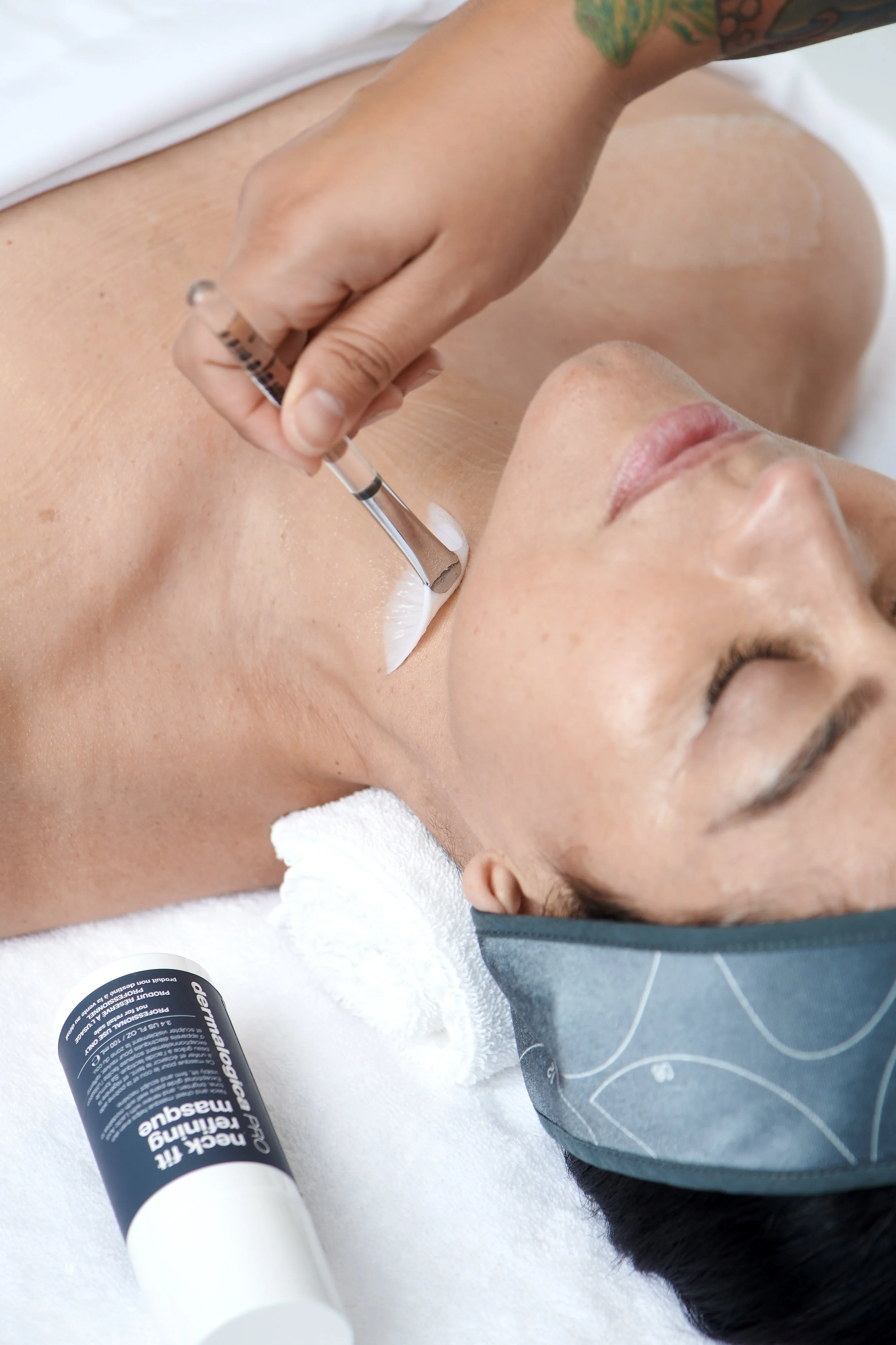 831TreatmentShoot_Derma_2571.jpg