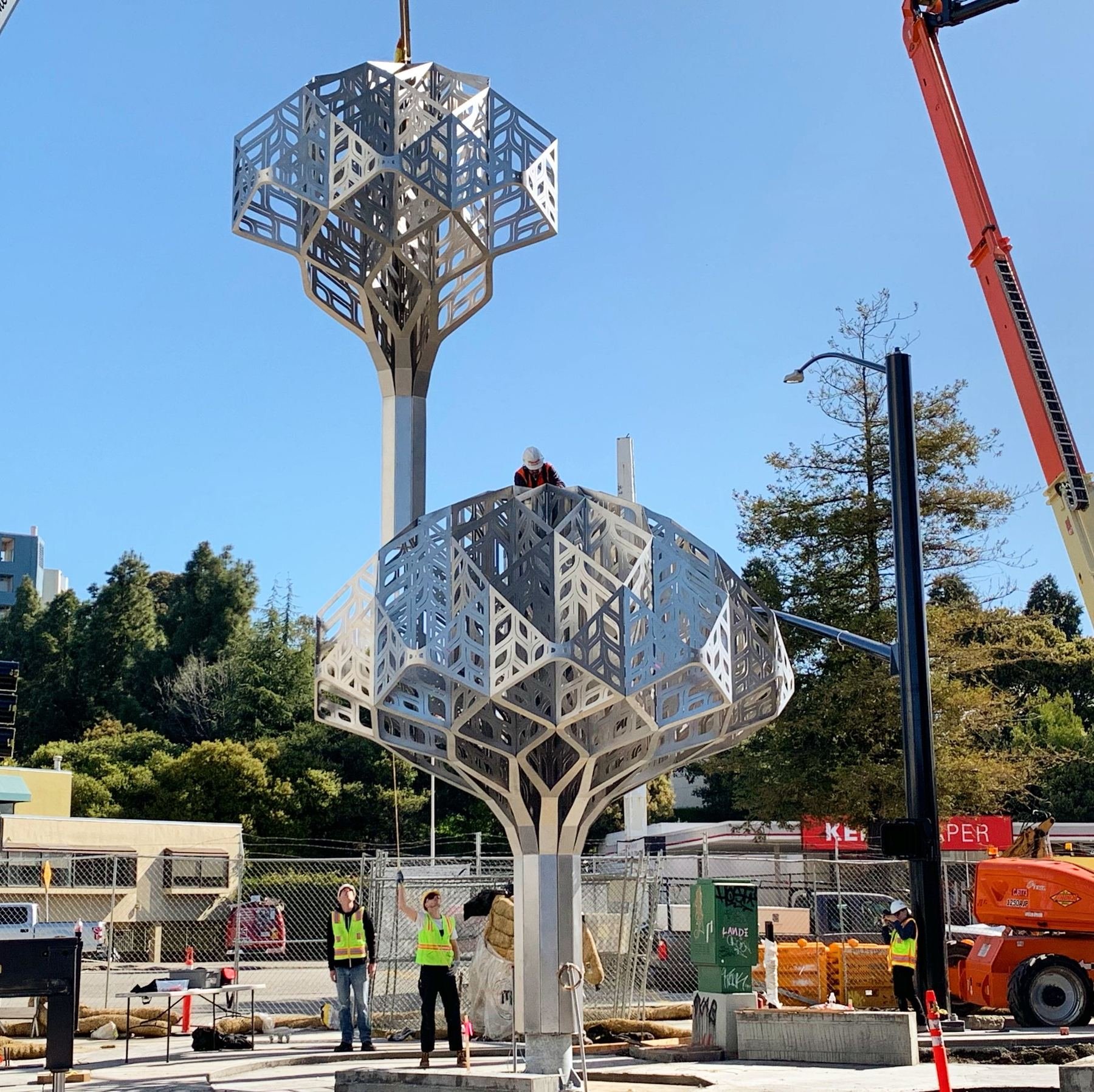 Oakland Public Artworks_4of6.jpg
