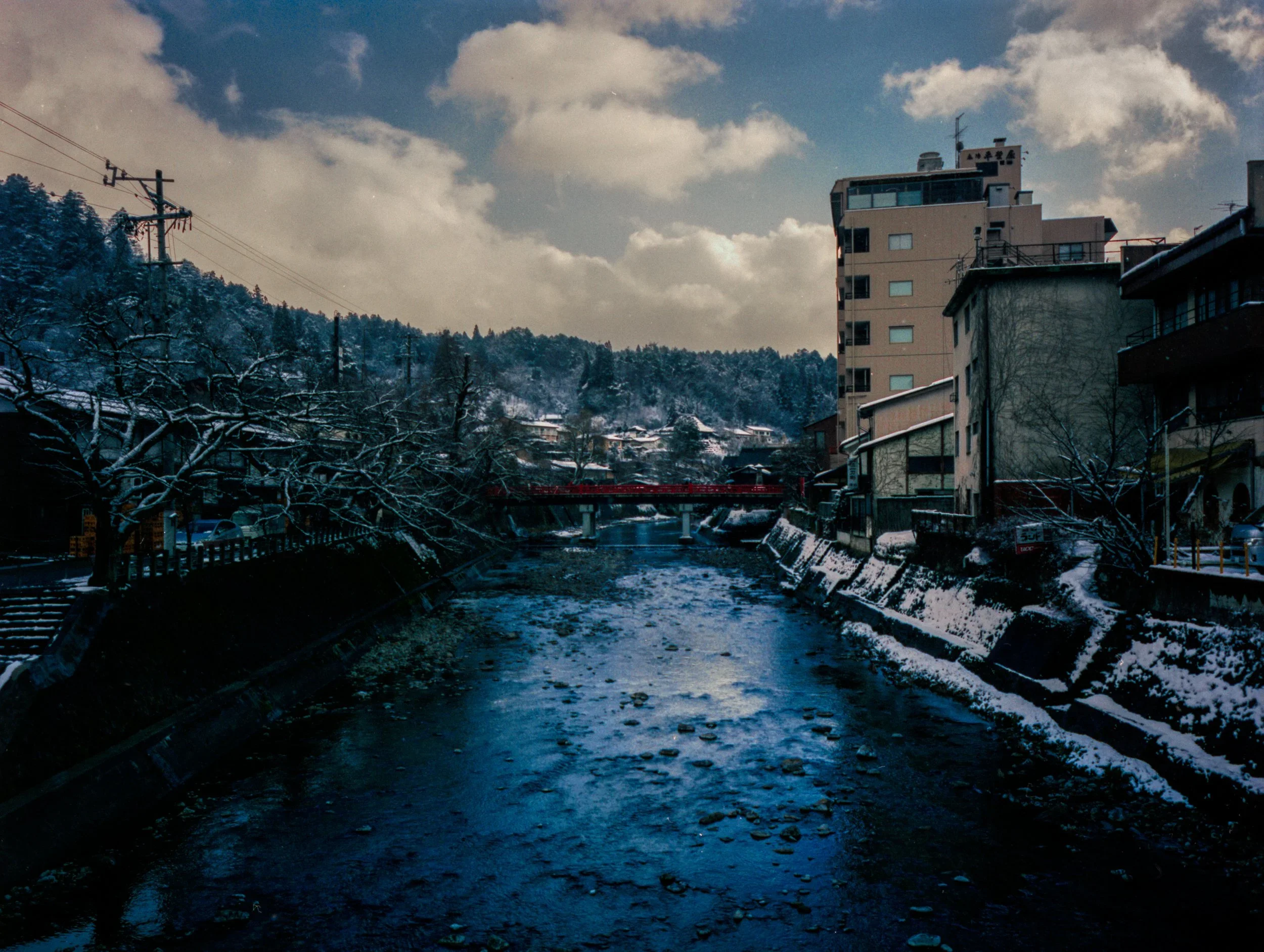 image006.jpg.webp